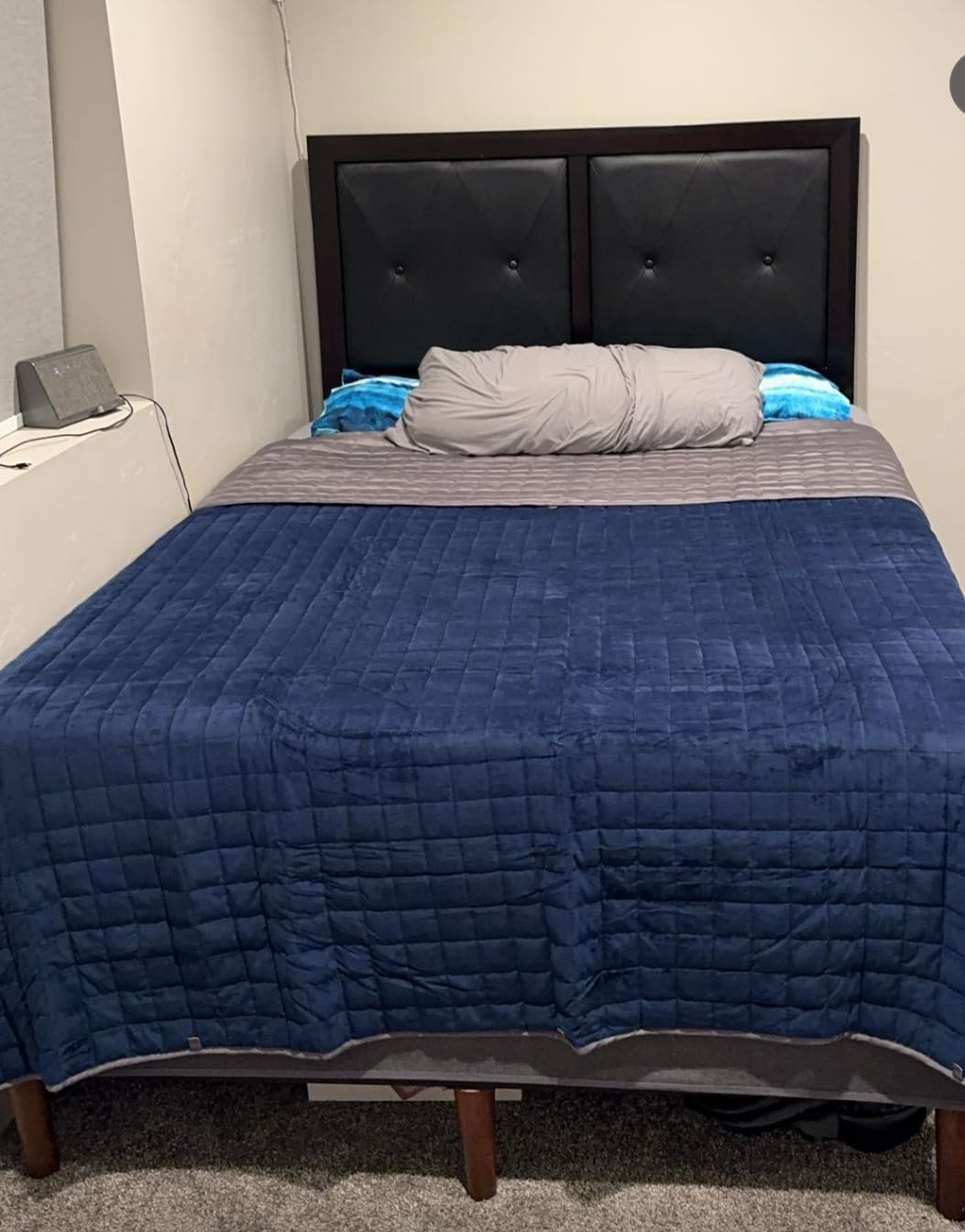 YnM Cooling Weighted Blanket for Adults, 15lbs Heavy Bed Throw for One Person of 140lbs, Perfect for Hot Sleepers with Rayon/Glass Beads customer photo 1