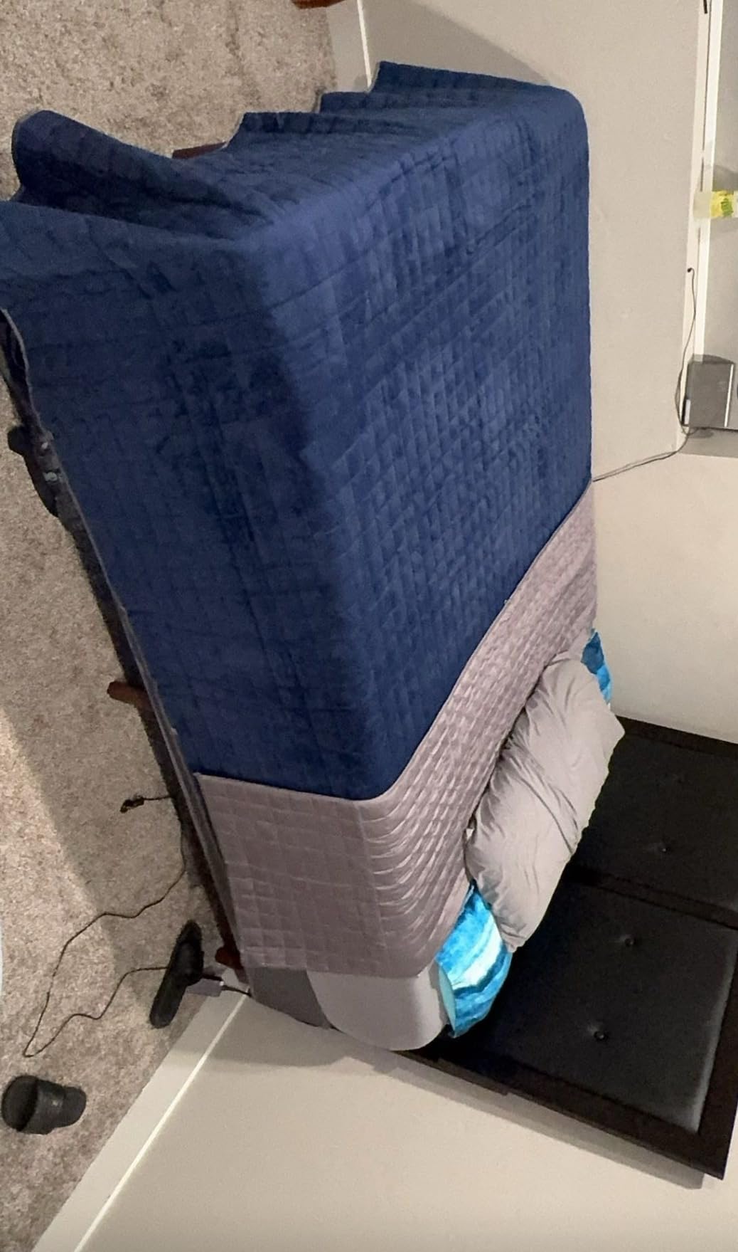 YnM Cooling Weighted Blanket for Adults, 15lbs Heavy Bed Throw for One Person of 140lbs, Perfect for Hot Sleepers with Rayon/Glass Beads customer photo 2