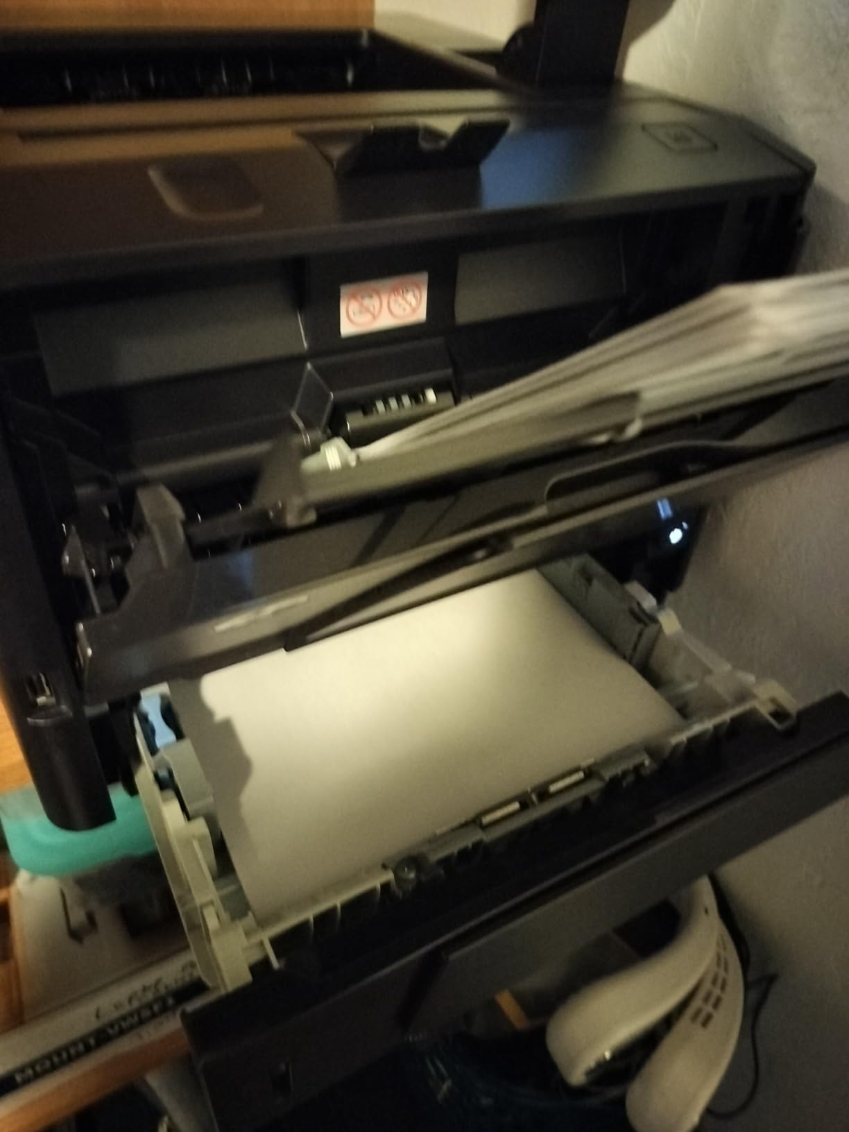HP LaserJet Pro 400 M401n Monochrome Printer customer photo 1