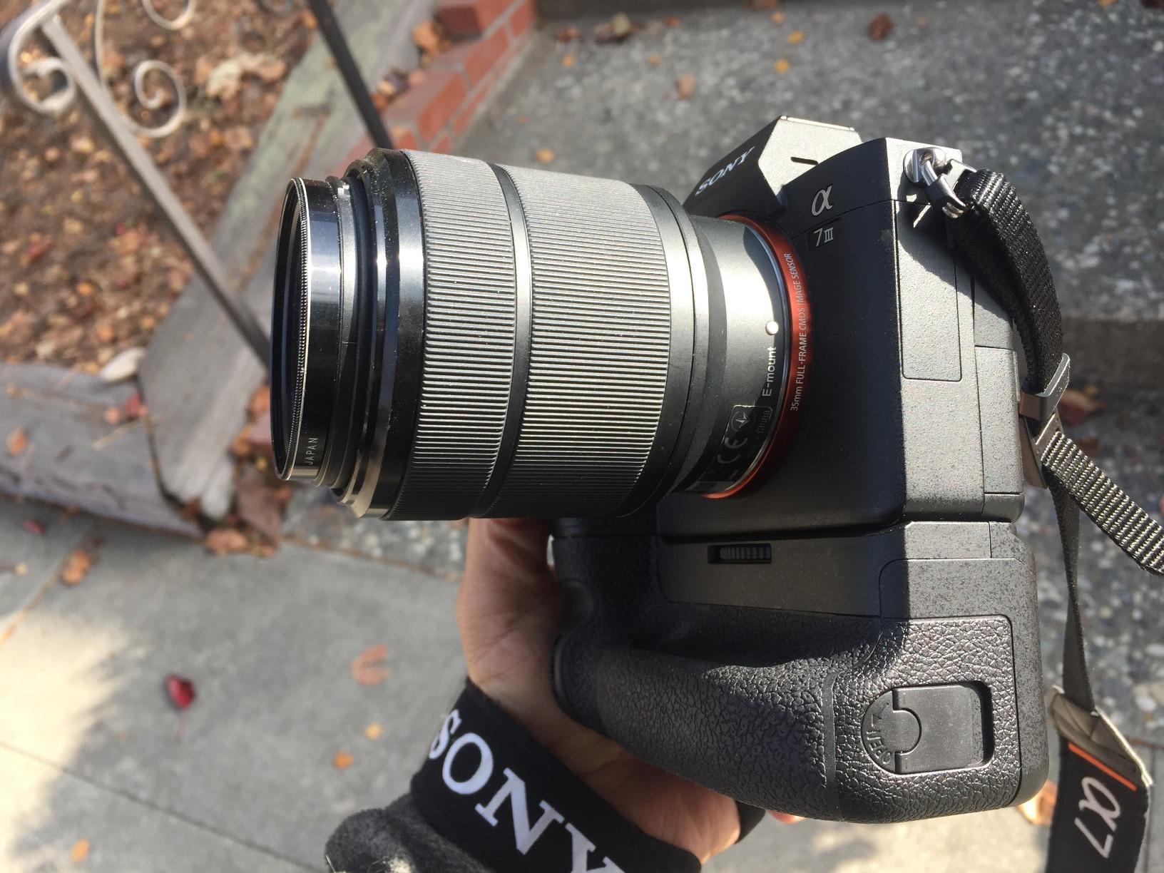 Mcoplus Professional Vertical Battery Grip for Sony A9 A7III A73 A7RIII A7R3 customer photo 2