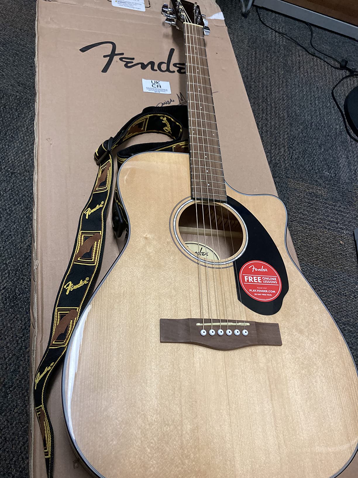 Fender CC-60SCE Concert Cutaway Acoustic Guitar customer photo 1