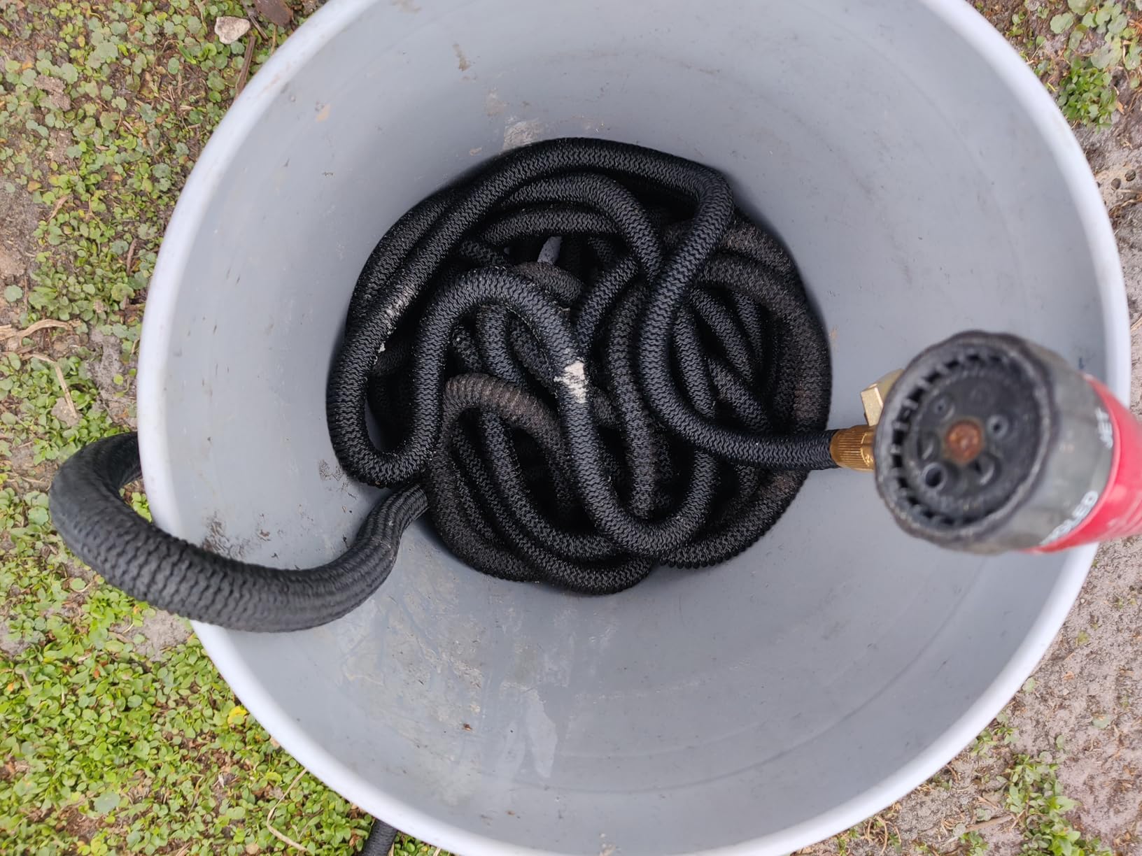Flexi Hose Lightweight Expandable Garden Hose, 50FT - Retractable Garden Hose, Water Hose - No-Kink Flexibility, 3/4 Inch Solid Brass Fittings and Double Latex Core customer photo 2
