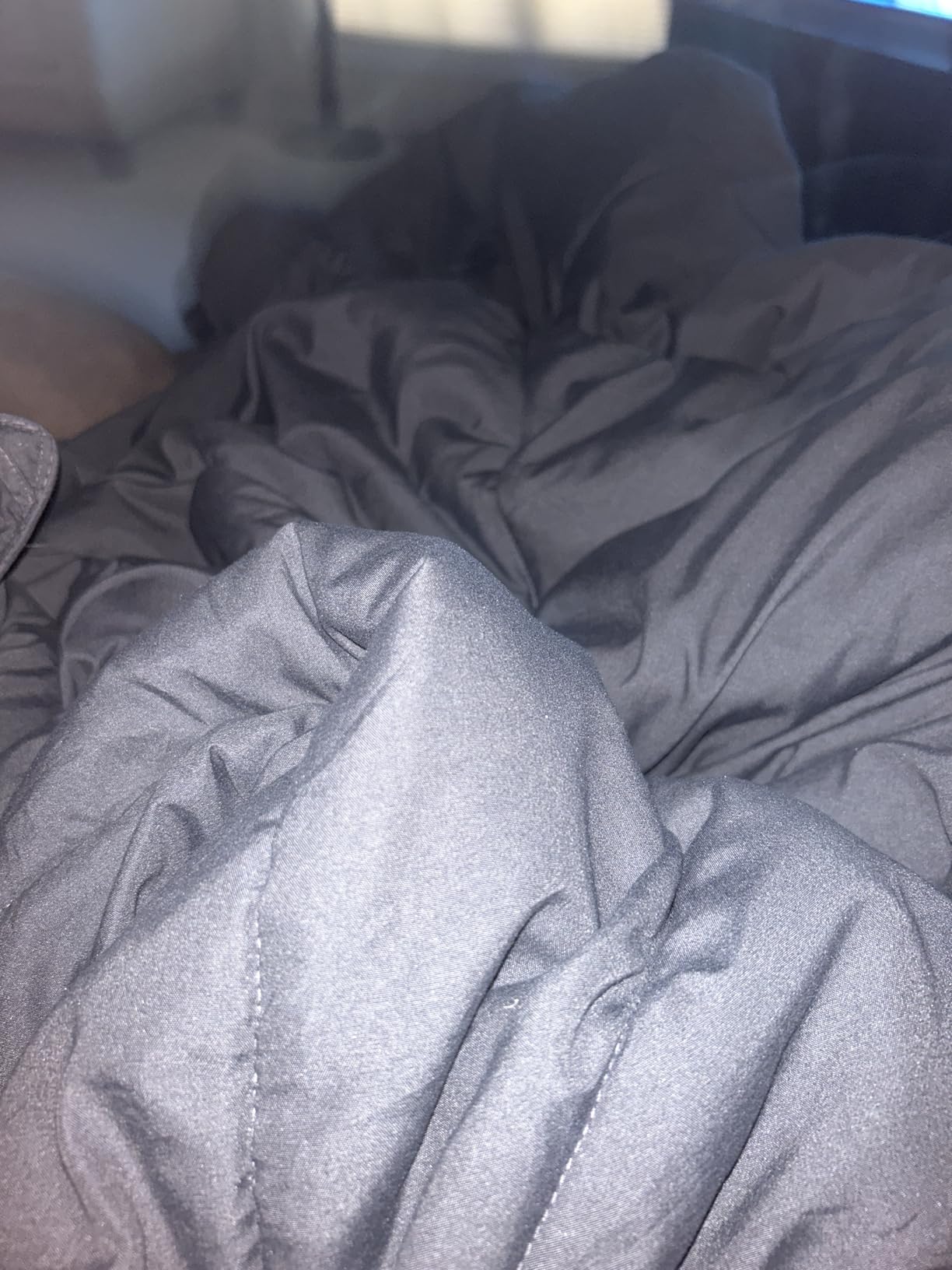 TEKAMON All Season Queen Comforter Winter Warm Soft Quilted Down Alternative Duvet Insert with Corner Tabs, Fluffy Reversible Collection for Hotel, Snow White, 88 x 88 inches customer photo 1