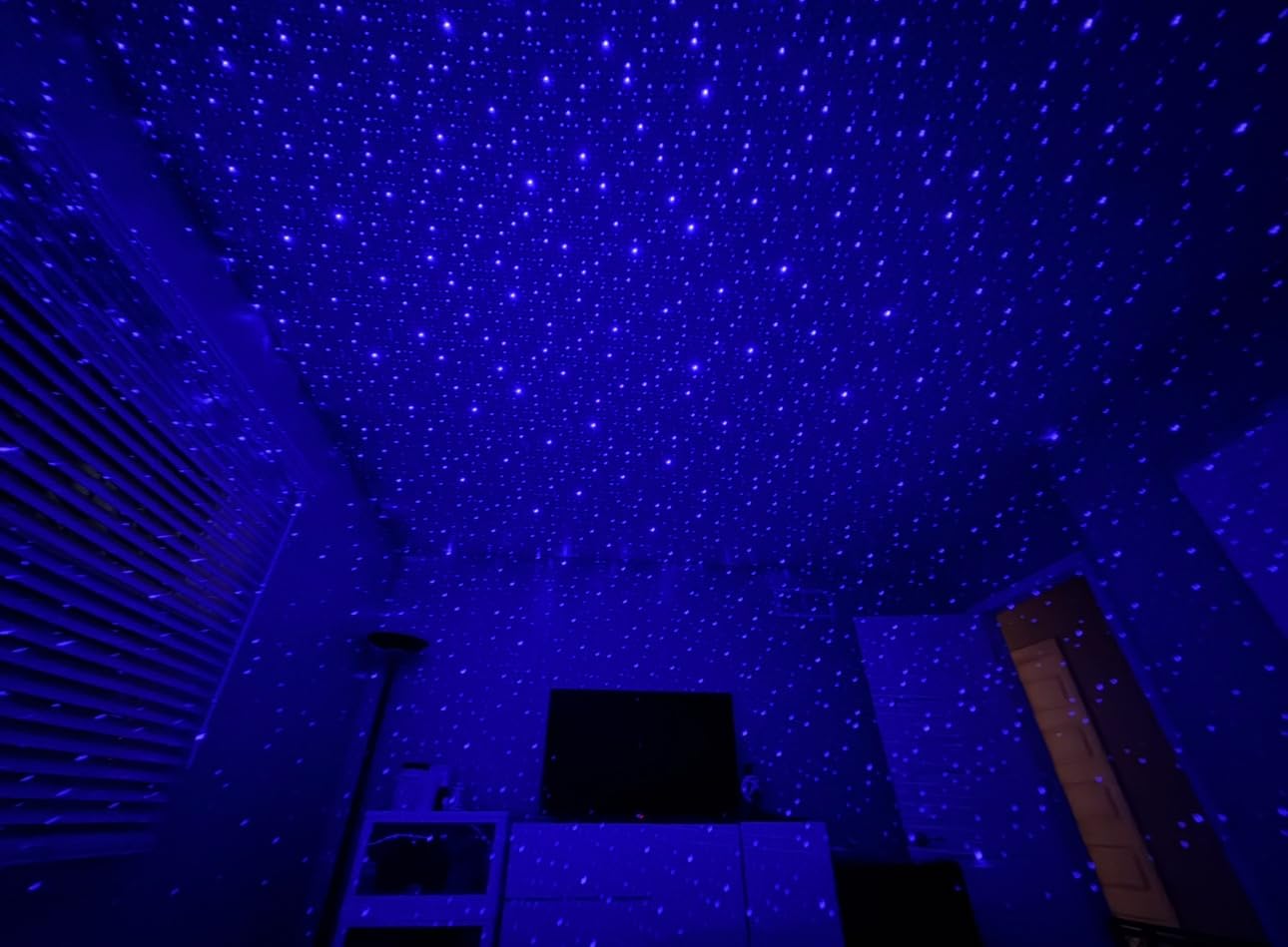 BlissLights Starport USB Laser Star Projector, Galaxy Light for Gaming, Living Room, Bedroom, Night Light, or Mood Ambiance (Green) customer photo 1