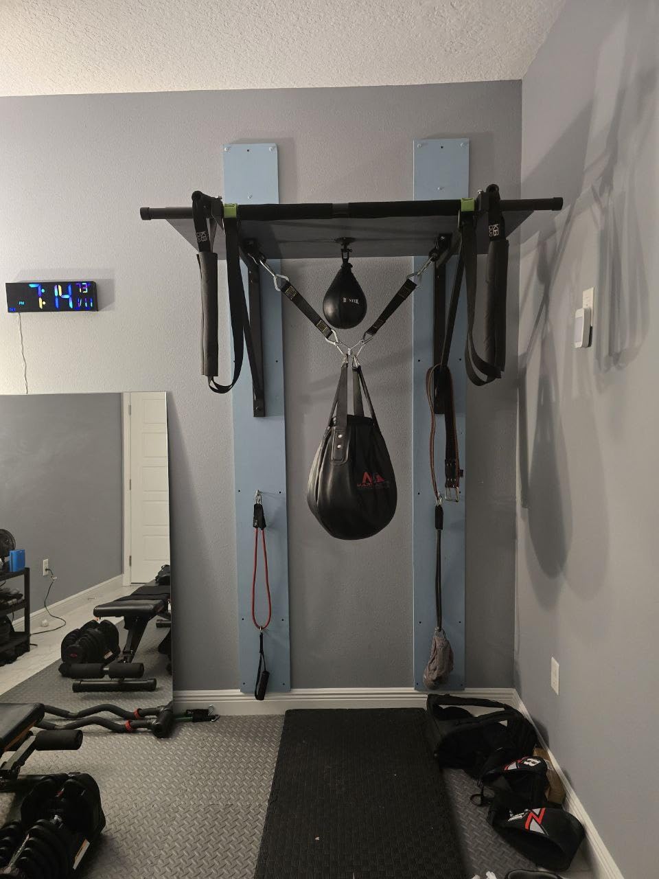 Leather Speed Bag with Hanging Swivel - Boxing Training Bag for Speed & Accuracy customer photo 1