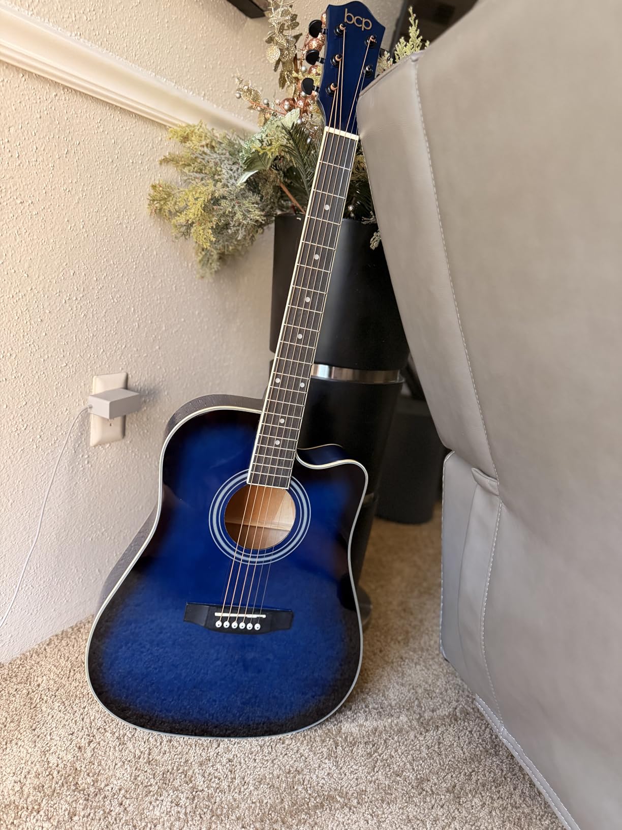 Best Choice Products 41in Beginner Acoustic Guitar Full Size All Wood Cutaway Guitar Starter Set w/Case, Strap, Capo, Strings, Picks - Blue customer photo 2