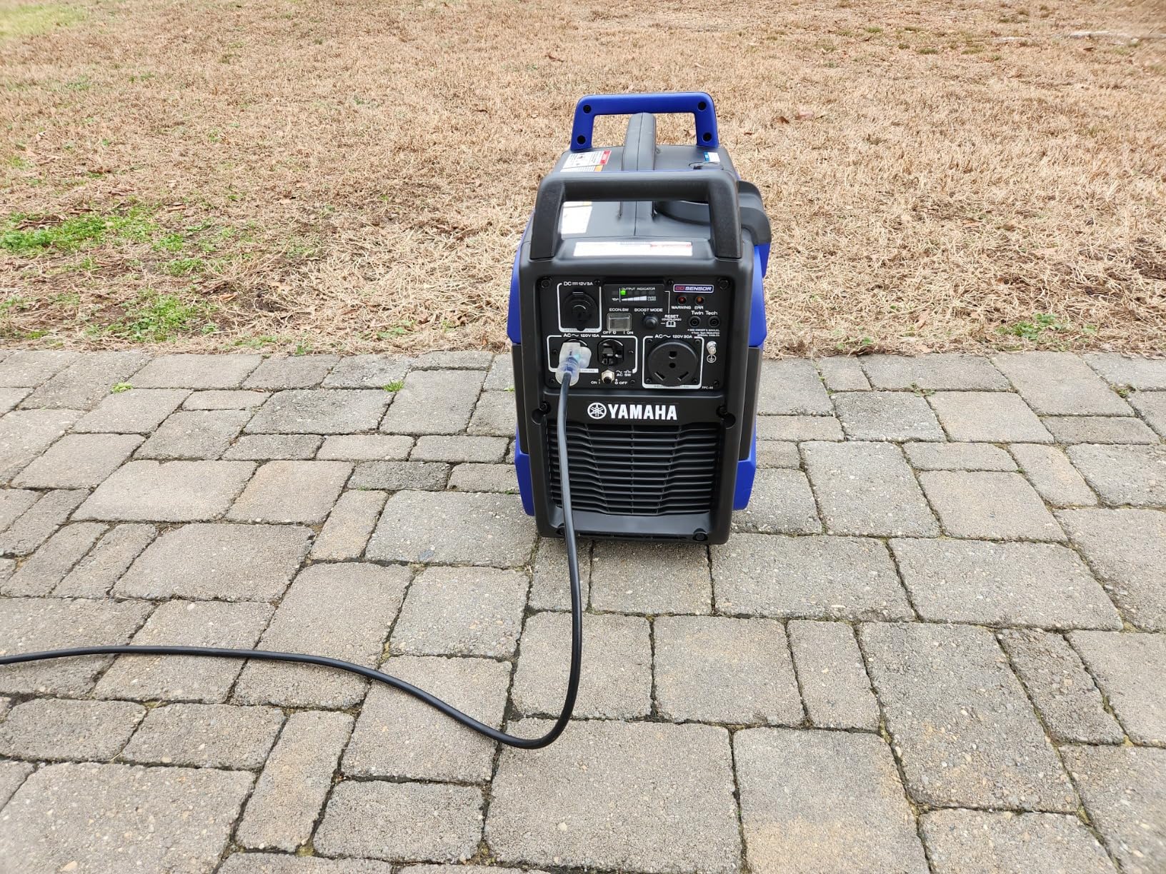 EF2200iS Inverter Generator, 2200 Watts, Blue customer photo 2