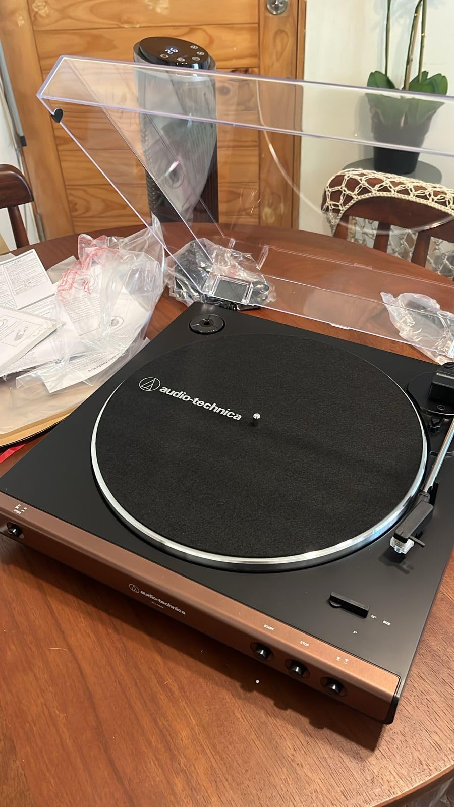 Audio-Technica AT-LP60X-BK Fully Automatic Belt-Drive Stereo Turntable, Black, Hi-Fi, 2 Speed, Dust Cover, Anti-Resonance, Die-Cast Aluminum Platter customer photo 2