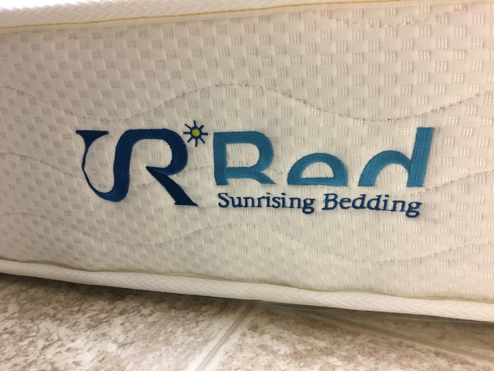 King Mattress,10 Inch Natural Latex Hybrid Gel Memory Foam, Individually Wrapped Pocket Coils Innerspring Mattress, Pressure Relief, Back Pain Relief customer photo 2