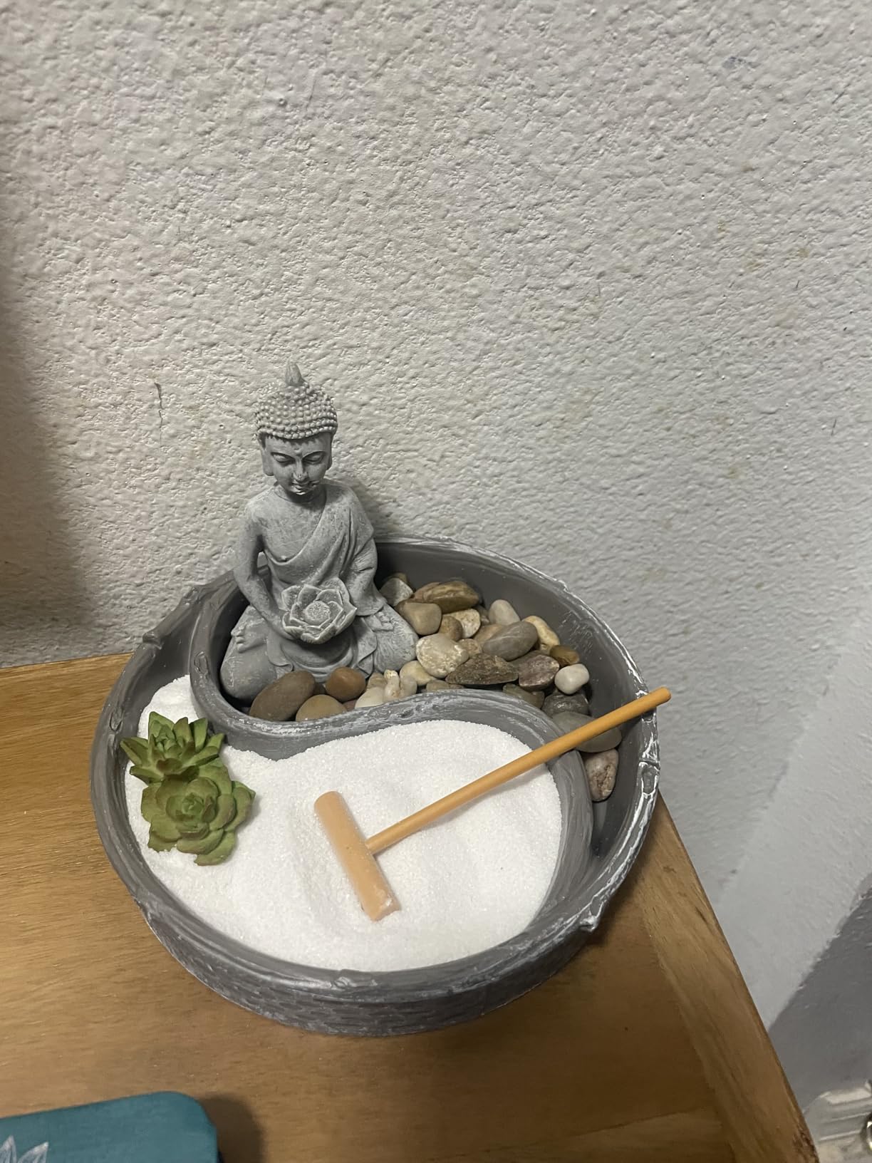 Nature's Mark Mini Zen Garden Kit for Desk with Lotus, Buddha Figures, Rake and Natural Sand River Rocks Table/Desk Decor Gift Set for Home and Office 6 x 6 Inches Round Base customer photo 1