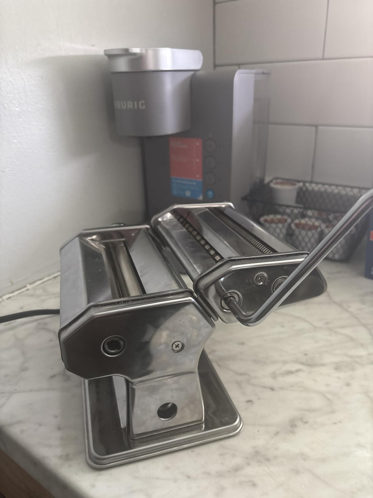 GOURMEX Pasta Maker Machine Stainless Steel Manual | With Adjustable Thickness Settings | Perfect for Homemade Spaghetti Fettuccini Noodles and Lasagna | Includes Removable Handle and Clamp (Silver) customer photo 1