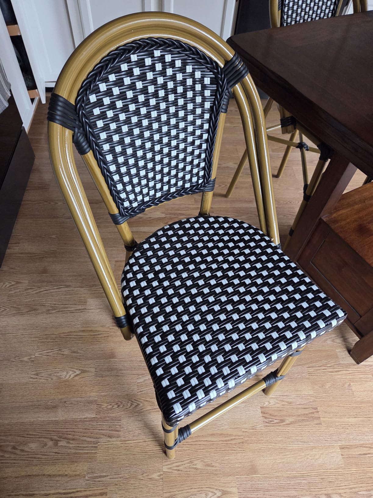 JONATHAN Y Vintage Filigree Indoor Outdoor Area Rug 8X10 Black/Khaki, Madrid Textured Weave for Backyard, Patio, Porch, Easy-Cleaning, High Traffic, Pet-Friendly, Non-Shedding (SMB107A-8) customer photo 2