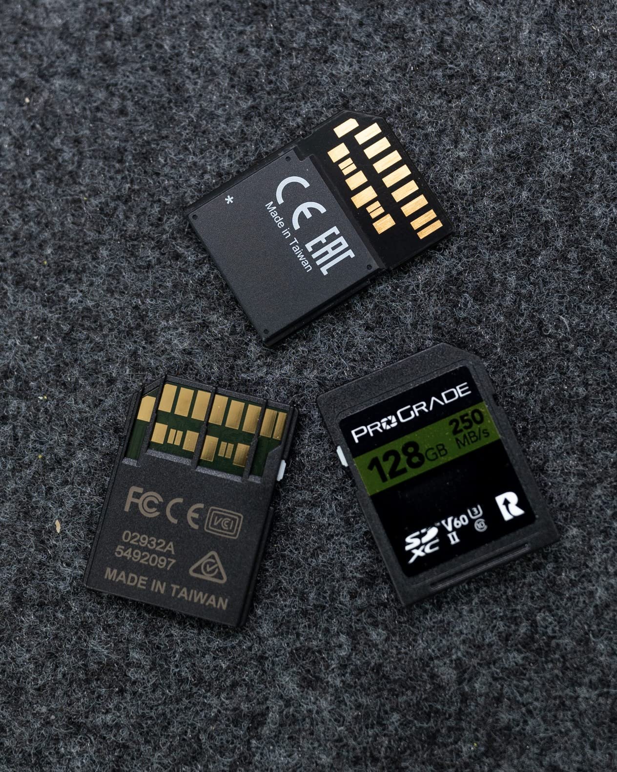 ProGrade Digital 128GB SD UHS-II Card V60 - Up to 130MB/s Write, 250MB/s Read for Professional Vloggers, Filmmakers, Photographers customer photo 2