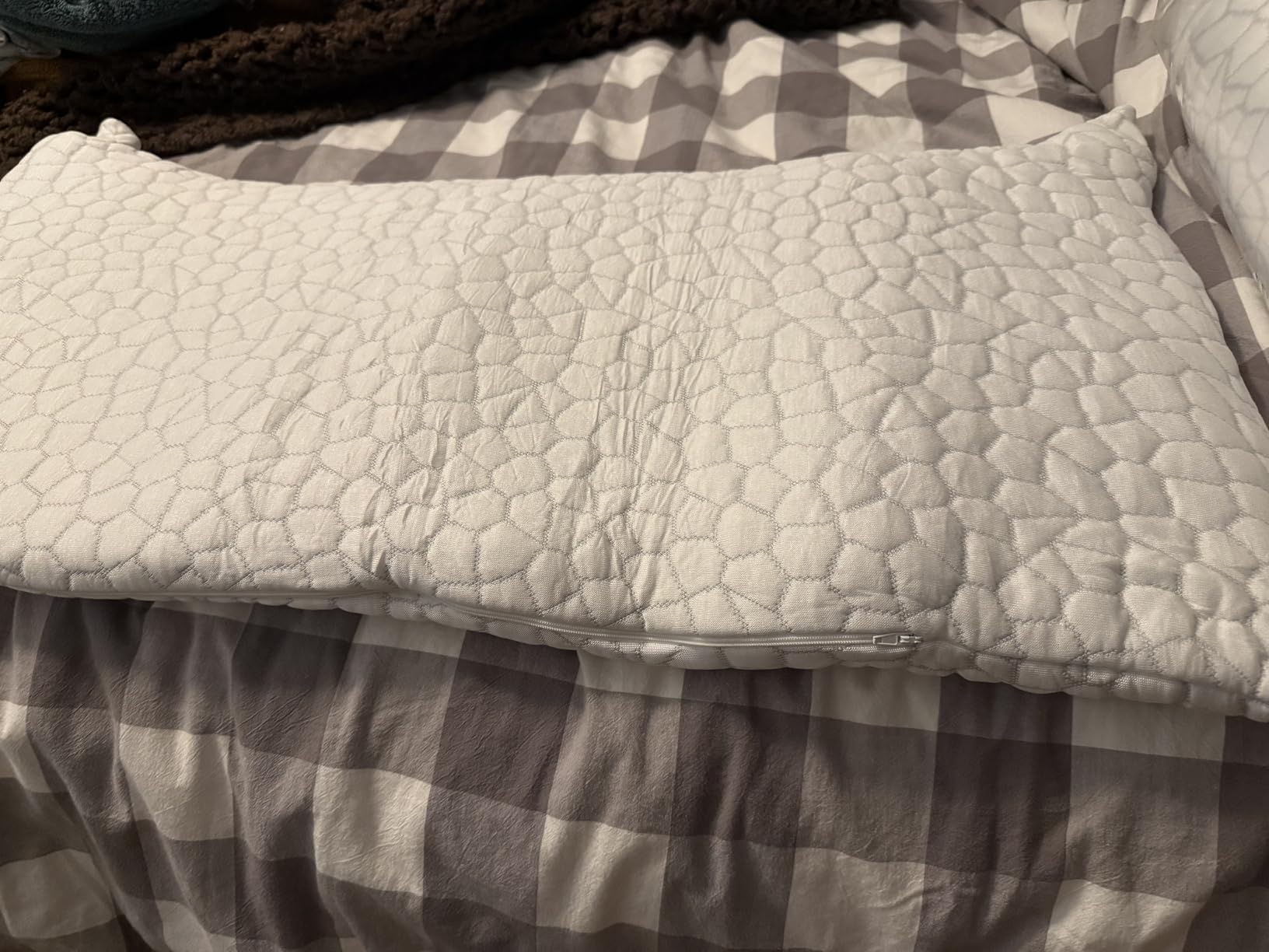 SUPA MODERN Cooling Pillow Queen Size Set of 2, CertiPUR-US Shredded Memory Foam Pillows for Sleeping, Cool Bed Pillows for Hot Sleepers, Adjustable Firm Pillow for Side, Back, Stomach Sleepers customer photo 2