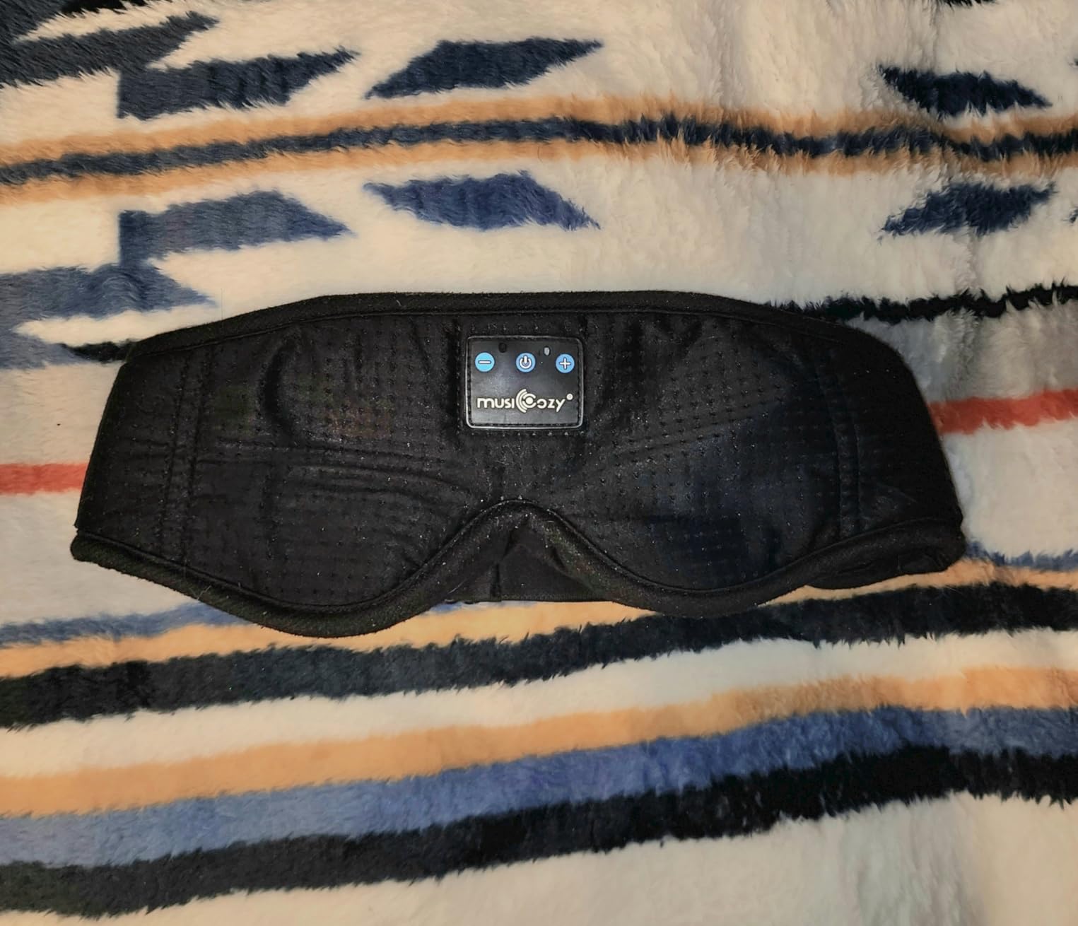 MUSICOZY Sleep Headphones, Bluetooth 5.4 Sleep Mask Headband Headphones Sleeping Eye Mask, Wireless Music Earbuds Earphones with HD Stereo Speakers for Side Sleepers customer photo 2
