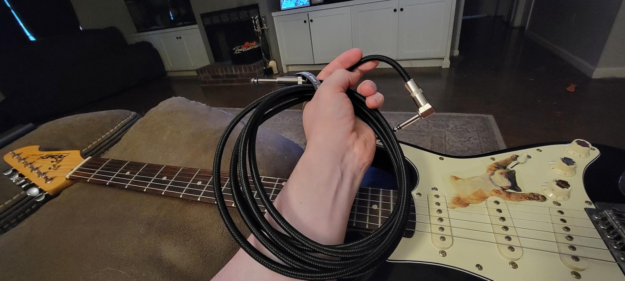 New Bee Guitar Cable 10ft Electric Instrument Bass AMP Cord, Pro Audio (Right Angle to Straight, Black) customer photo 1