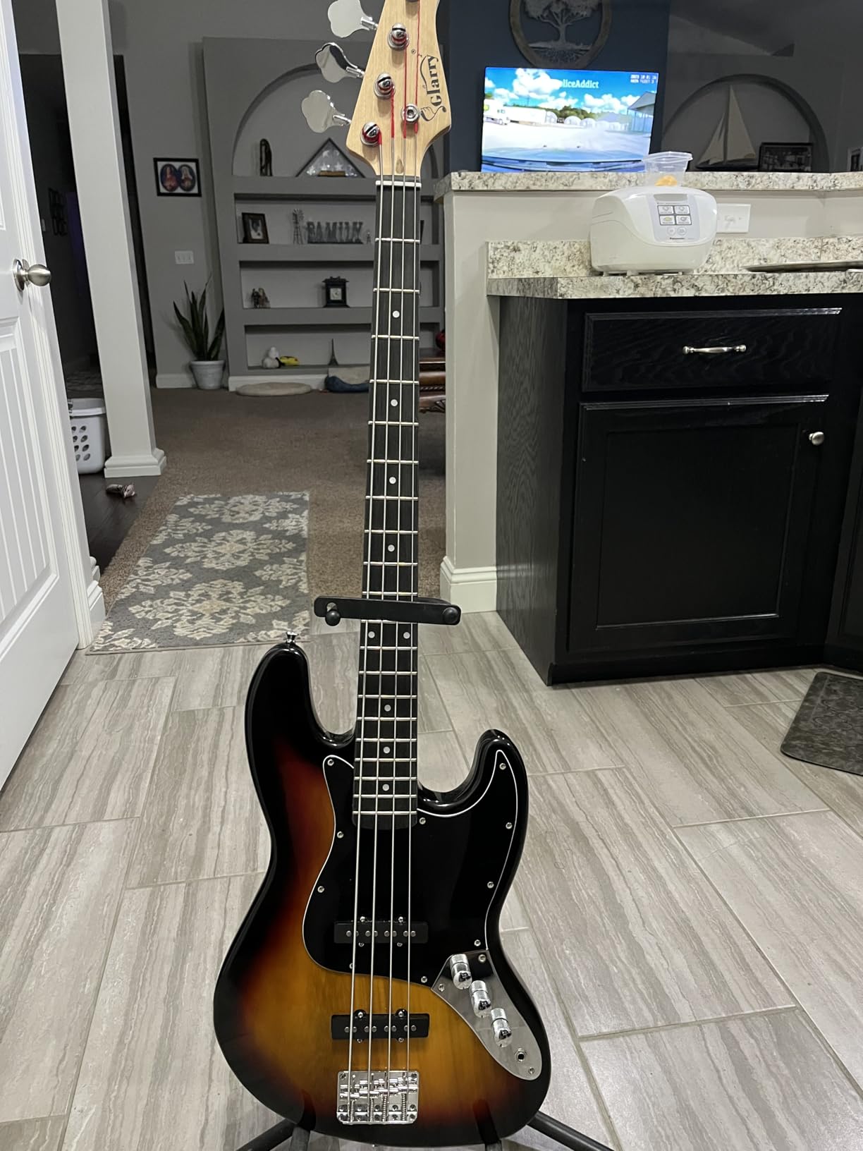 GLARRY 4 String GJazz Electric Bass Guitar Full Size Right Handed with Guitar Bag, Amp Cord and Beginner Kits (Sunset) customer photo 2