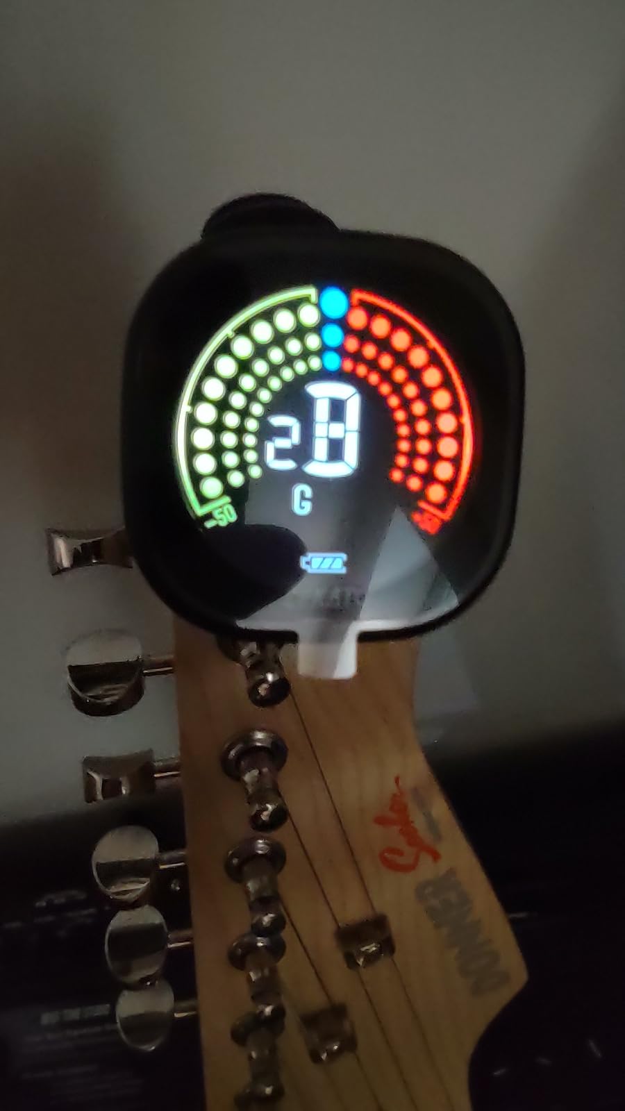 LEKATO Guitar Tuner Rechargeable, Tuner Clip On for Guitar, Bass, Chromatic, Ukulele, Violin Tuner, Fast Accurate Tuning, Super Bright Display to Read, for Professional/Beginners customer photo 2