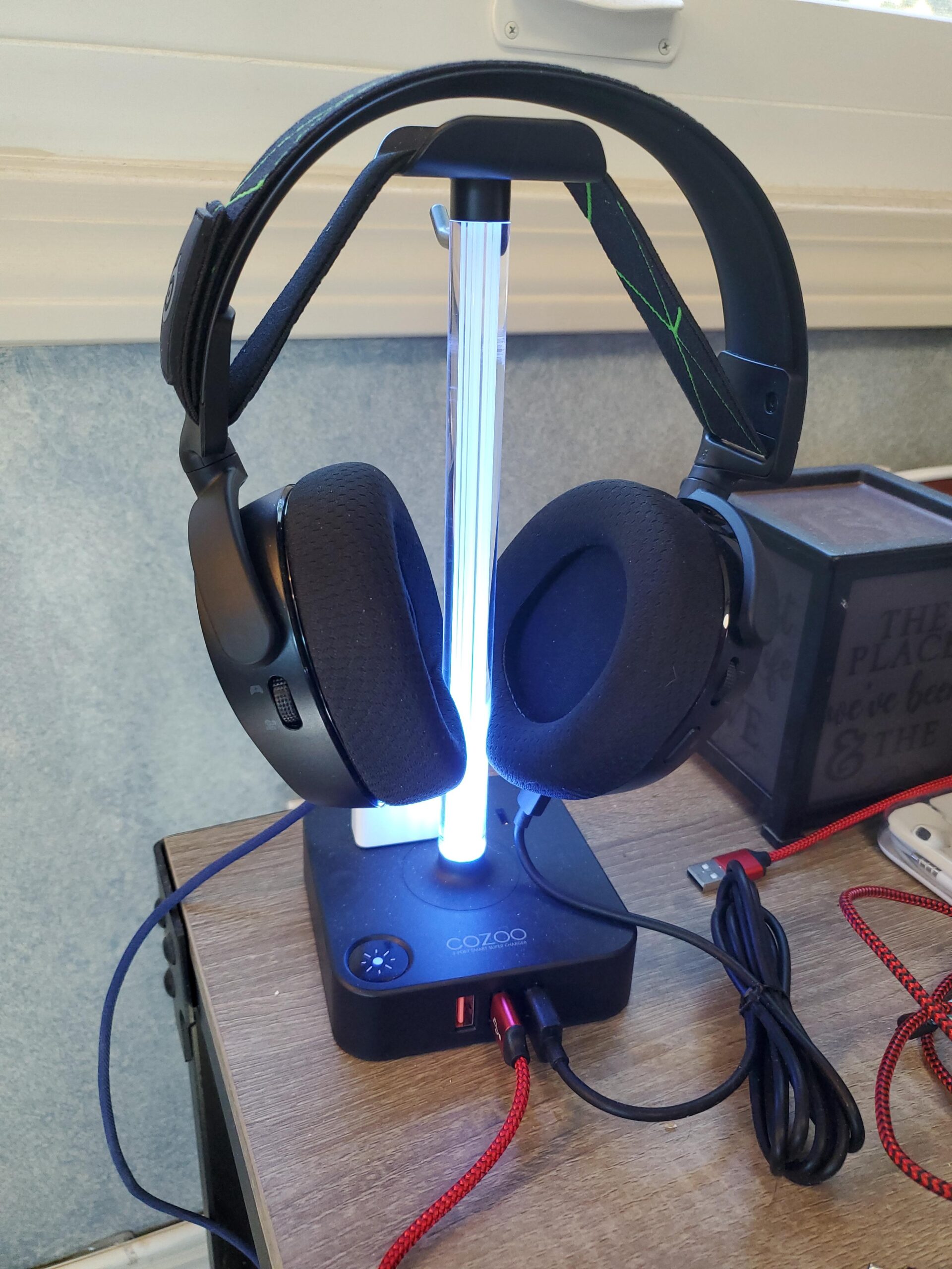RGB Headphone Stand with USB Charger COZOO Desktop Gaming Headset Holder Hanger with 3 USB Charger and 2 Outlets - Great for Gaming, DJ, Wireless Earphone Display,Gamer PC Accessories Boyfriend Gifts customer photo 2