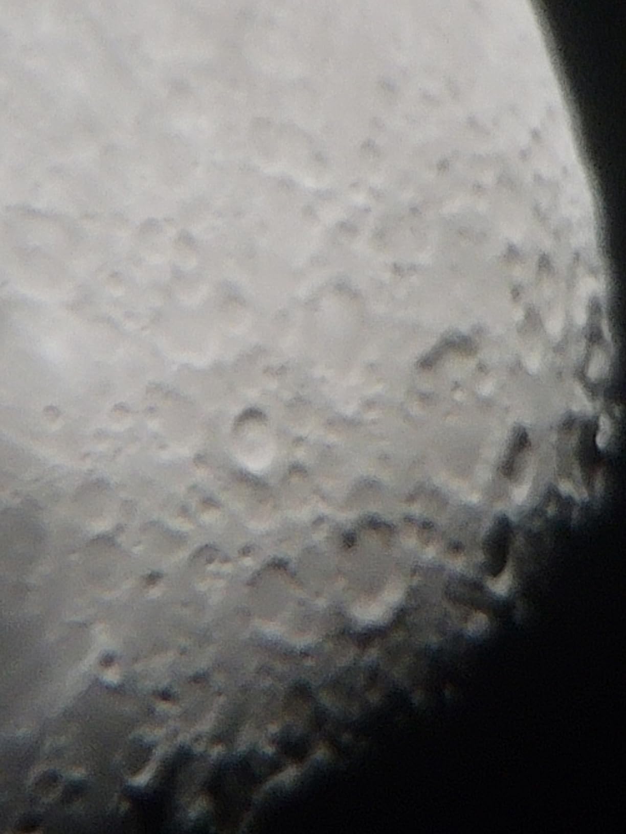 Celestron StarSense Explorer LT 114AZ App-Enabled Telescope - 114mm Newtonian Reflector with Smartphone Dock & StarSense App - iPhone & Android Compatible - Easy-to-Use for Beginners customer photo 2