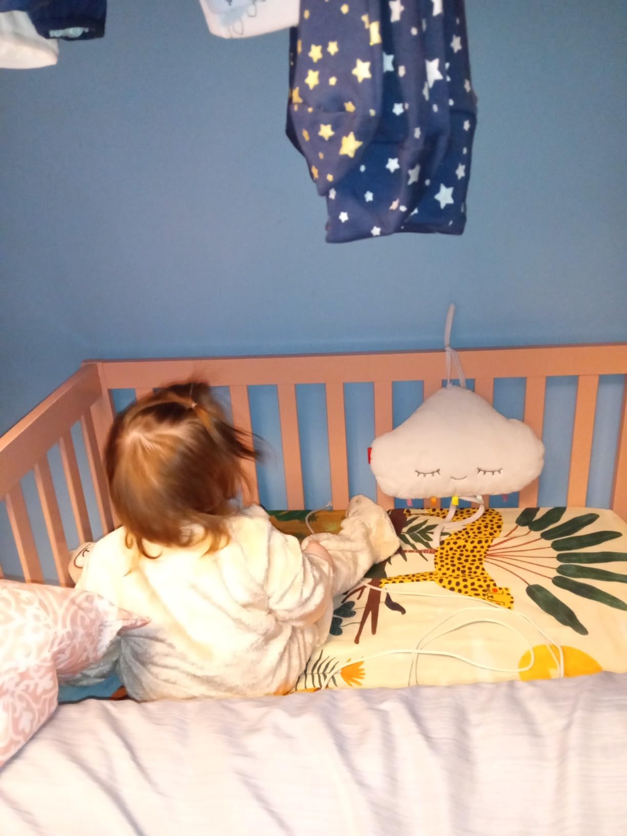Dream On Me Edgewood 4-in-1 Convertible Mini Baby Crib in White GreenGuard Gold & BSA, Non-Toxic, Compact 40x25x33