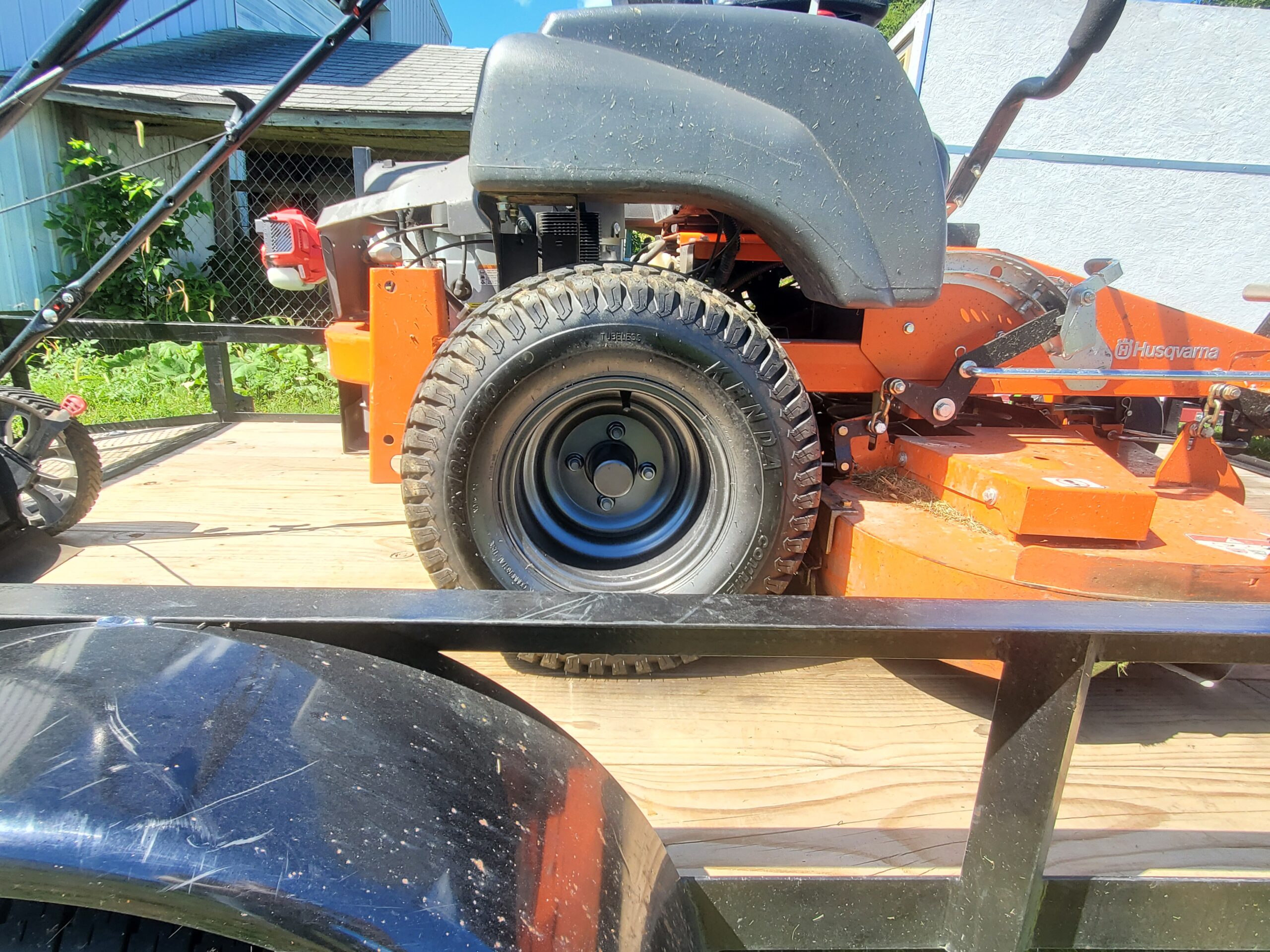 Husqvarna Commercial Zero Turn Mower Striping Kit customer photo 1