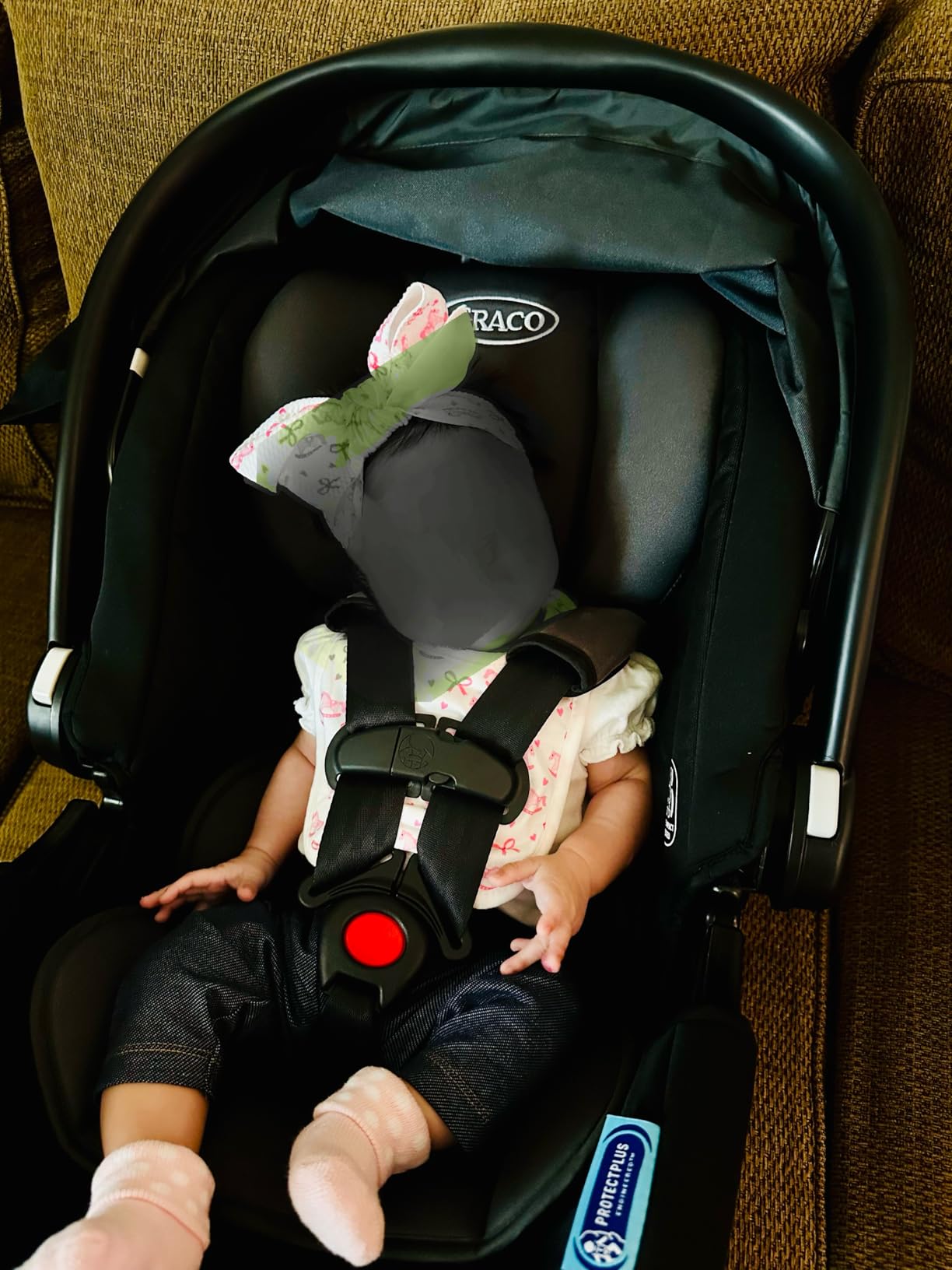Graco SnugRide SnugFit Infant Car Seat with Anti Rebound Bar for Extra Safety, No-Rethread Harness, LATCH Equipped Carseat, Gotham customer photo 1