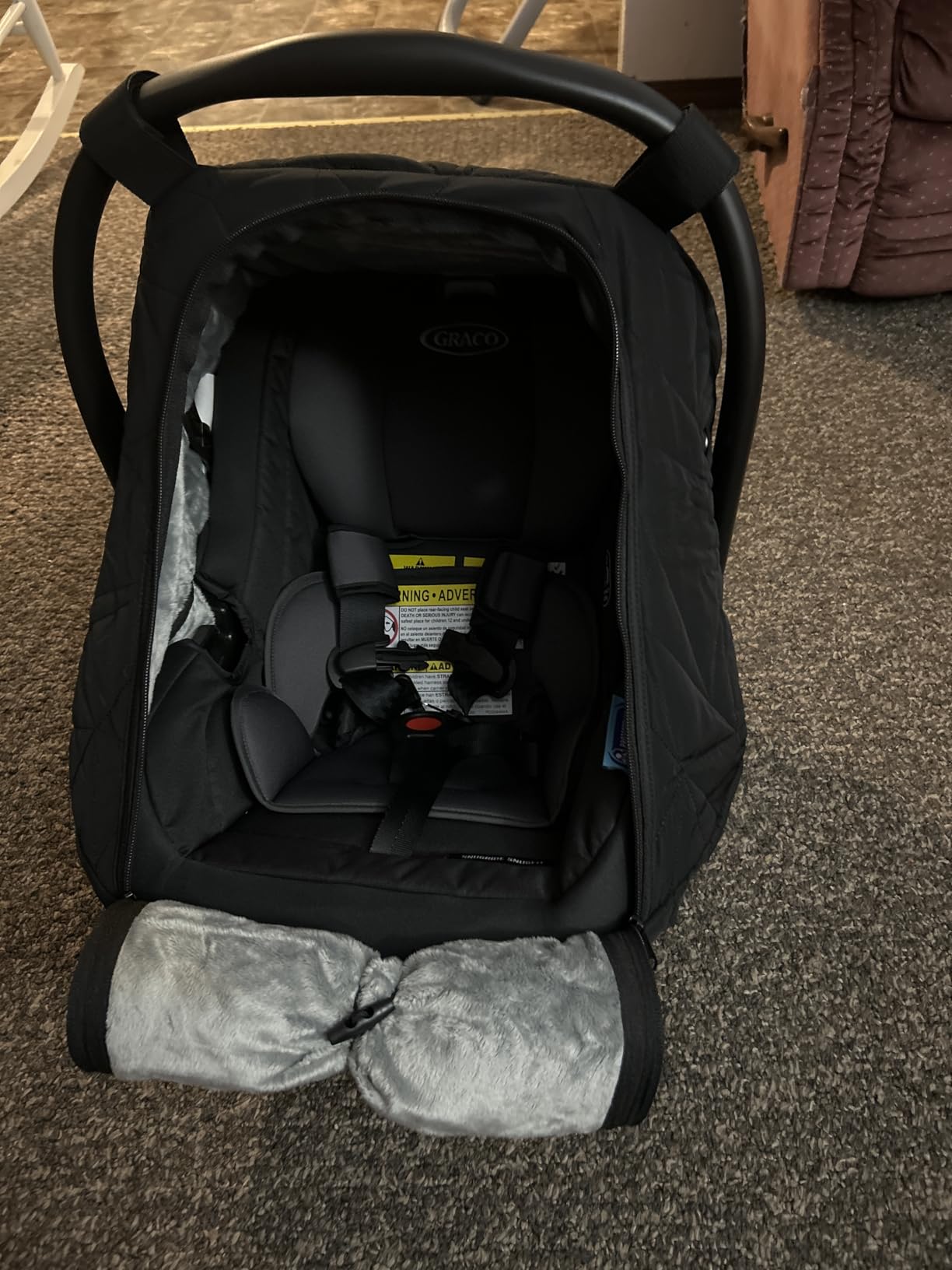 Graco SnugRide SnugFit Infant Car Seat with Anti Rebound Bar for Extra Safety, No-Rethread Harness, LATCH Equipped Carseat, Gotham customer photo 2