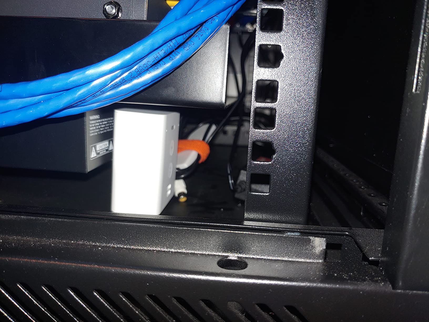Juke-6 | 6 Zone Audio Amplifier | Wirelessly Controlled Multi-Room Audio System customer photo 1
