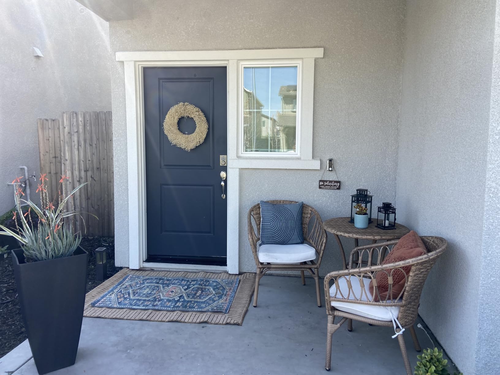 Nuloom Asha Light Brown/Ivory, 8' x 10', Casual, Striped Border, Soft and Cozy, High Traffic, Stain Resistant, Easy Clean, Durable Area Rug for Indoor/Outdoor Patio, Deck, Porch, Garden, Courtyard customer photo 2