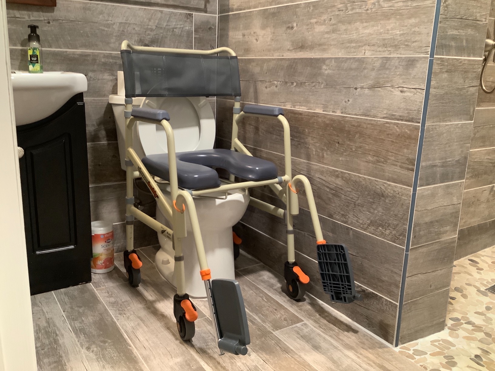 SolutionBased Lightweight Aluminum Folding Rolling Shower Chair for Elderly and Disabled customer photo 1