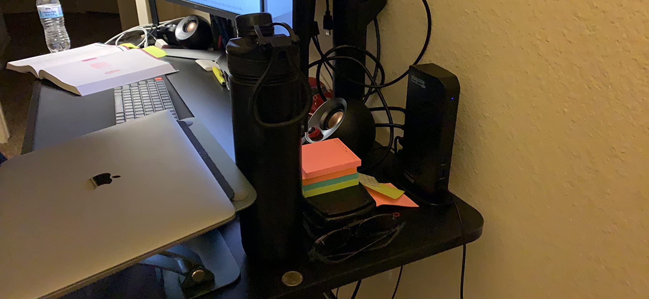 Plugable Dual DisplayPort & HDMI Docking Station - USB 3.0 & USB-C Laptop Dock for Dual Monitors, DisplayLink, Mac (Driver Required), ChromeOS & Windows, Gigabit Ethernet and Audio (UD-6950Z) customer photo 1