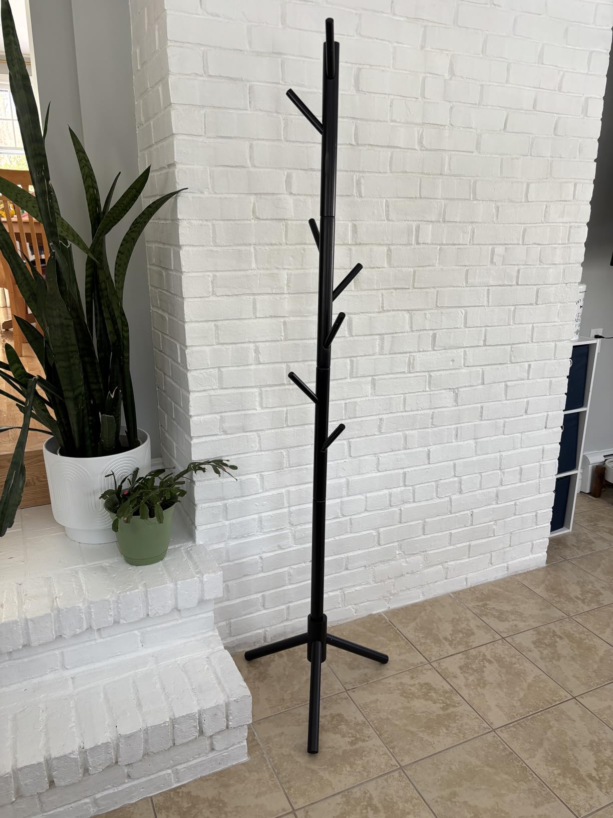 Pipishell Solid Wooden Coat Rack Freestanding, Hall Tree with 8 Hooks, 3 Height Options for Coats, Hats, Handbags, and Scarves, Tool-Free Assembly, Space Saving Design for Entryway, Office, Bedroom customer photo 2