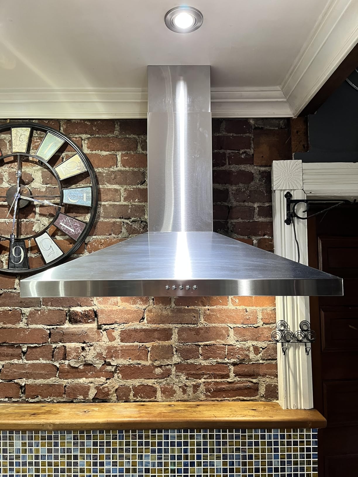 FIREGAS Range Hood 30 Inch, Stainless Steel Wall Mount Kitchen Hood 450 CFM with 3 Speed Exhaust Fan, Ducted/Ductless Convertible, Stove Vent Hood for Kitchen with Aluminium Mesh and Charcoal Filters customer photo 1