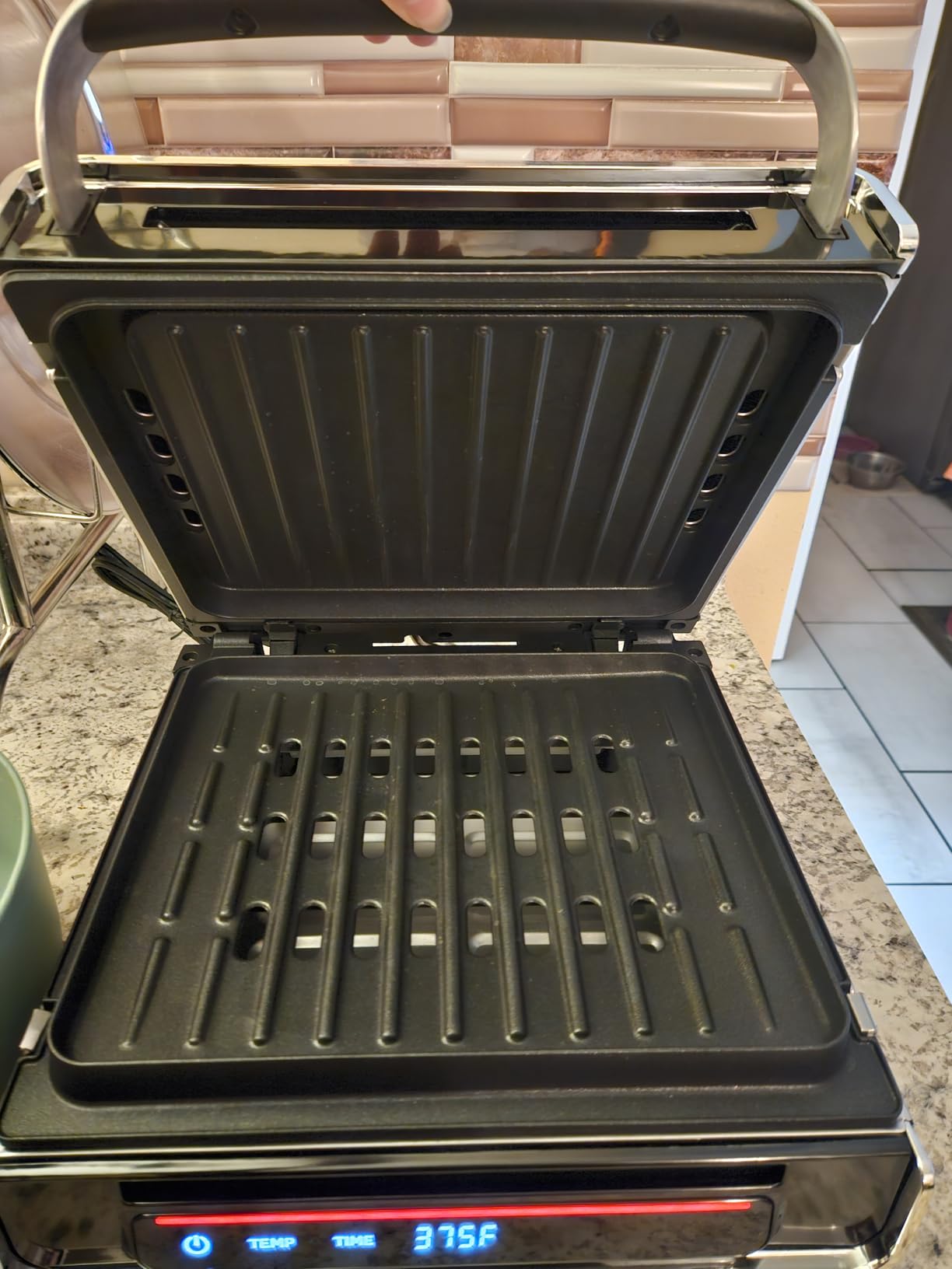 George Foreman Smokeless Digital Smart Select Electric Grill, Family Size (4-6 Servings), Stainless Steel, GRD6090B customer photo 1