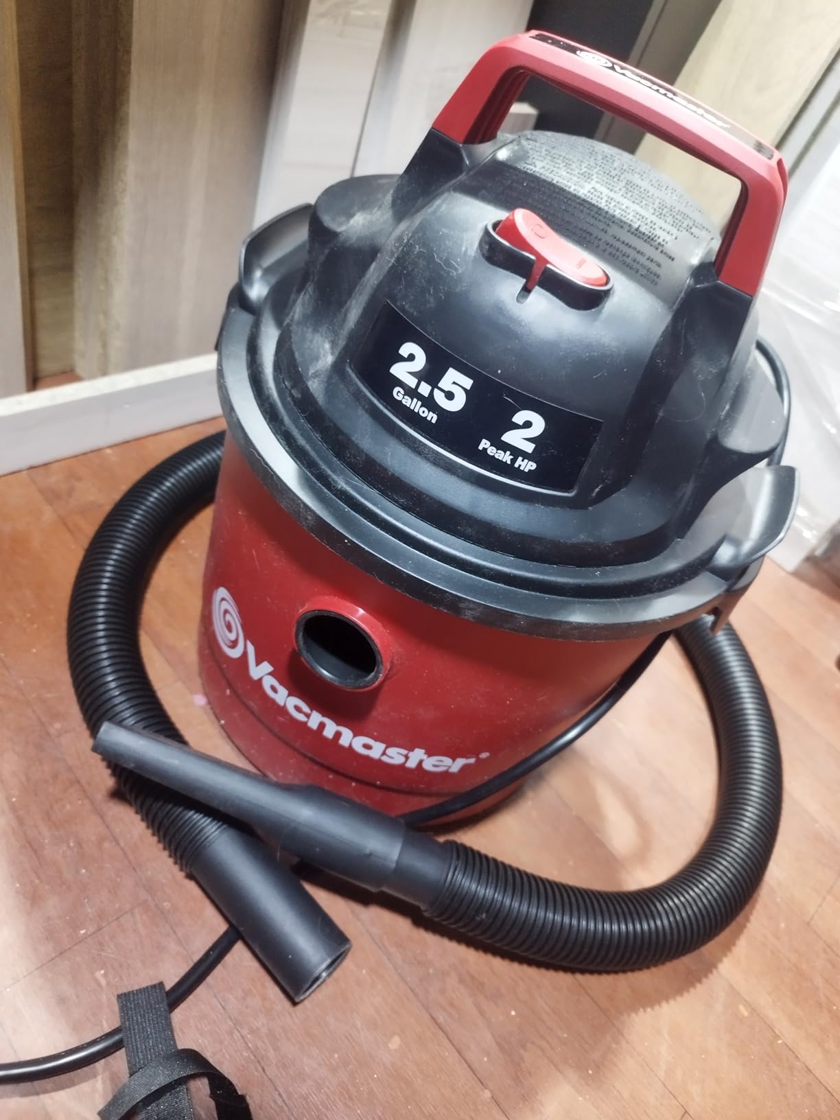 Vacmaster 2.5-Gallon* 2 Peak HP Wall Mountable Wet/Dry Vacuum - VOM205P 1101 customer photo 1