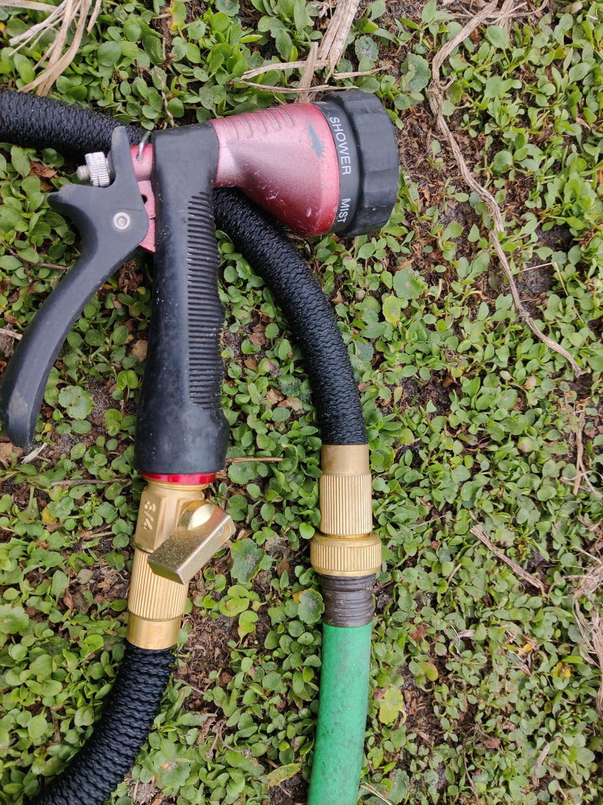Flexi Hose Lightweight Expandable Garden Hose, 25FT -Retractable Garden Hose, Water Hose - No-Kink Flexibility, 3/4 Inch Solid Brass Fittings and Double Latex Core customer photo 1
