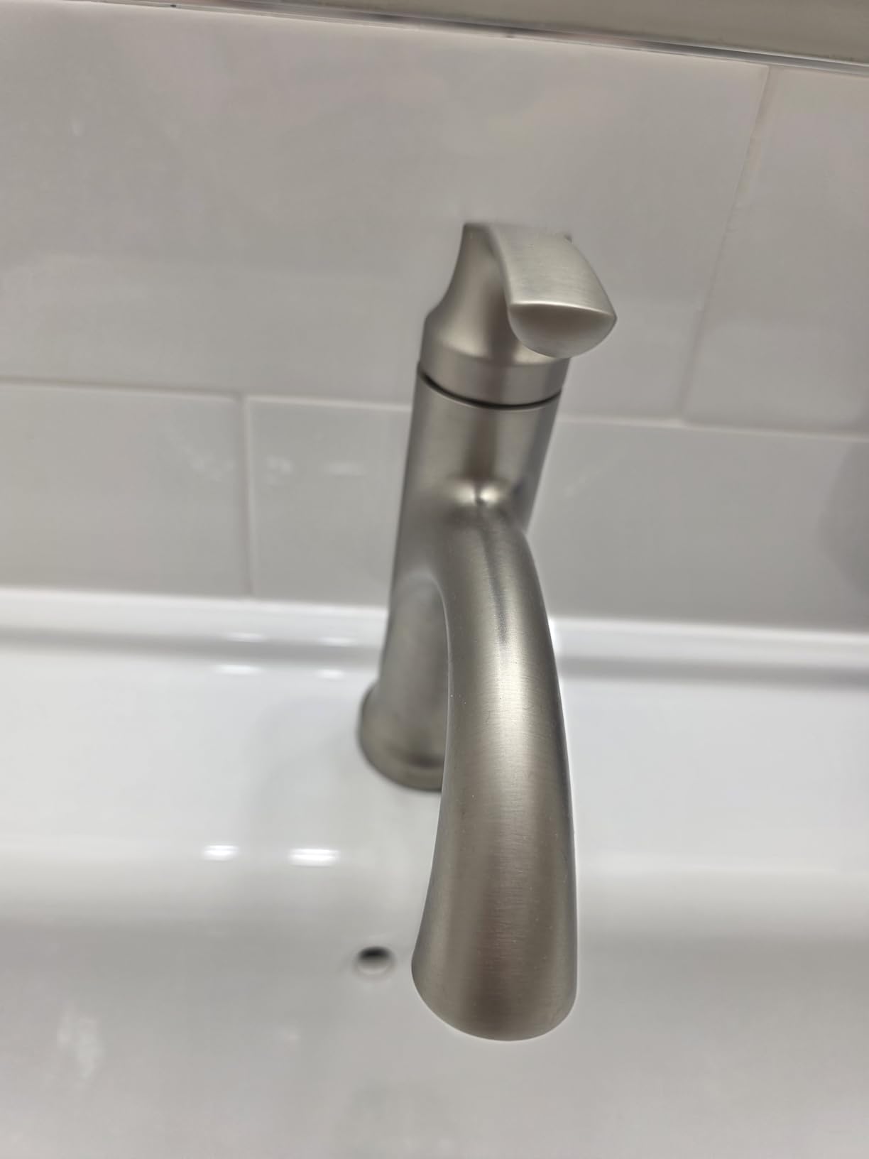 Moen Wellton Spot Resist Brushed Nickel One Hole Single-Handle Bathroom Faucet with Optional Deck Plate and Drain Assembly customer photo 2