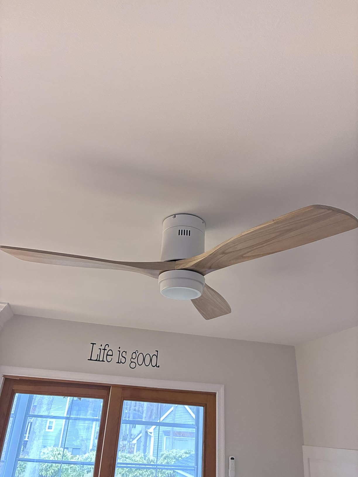 Sofucor Ceiling Fans with Lights 52 Inch Flush Mount Ceiling Fan with Remote Control, Wood Blades Modern Outdoor Ceiling Fans for Bedroom/Farmhouse/Patio/Indoor, Quiet DC Motor customer photo 2