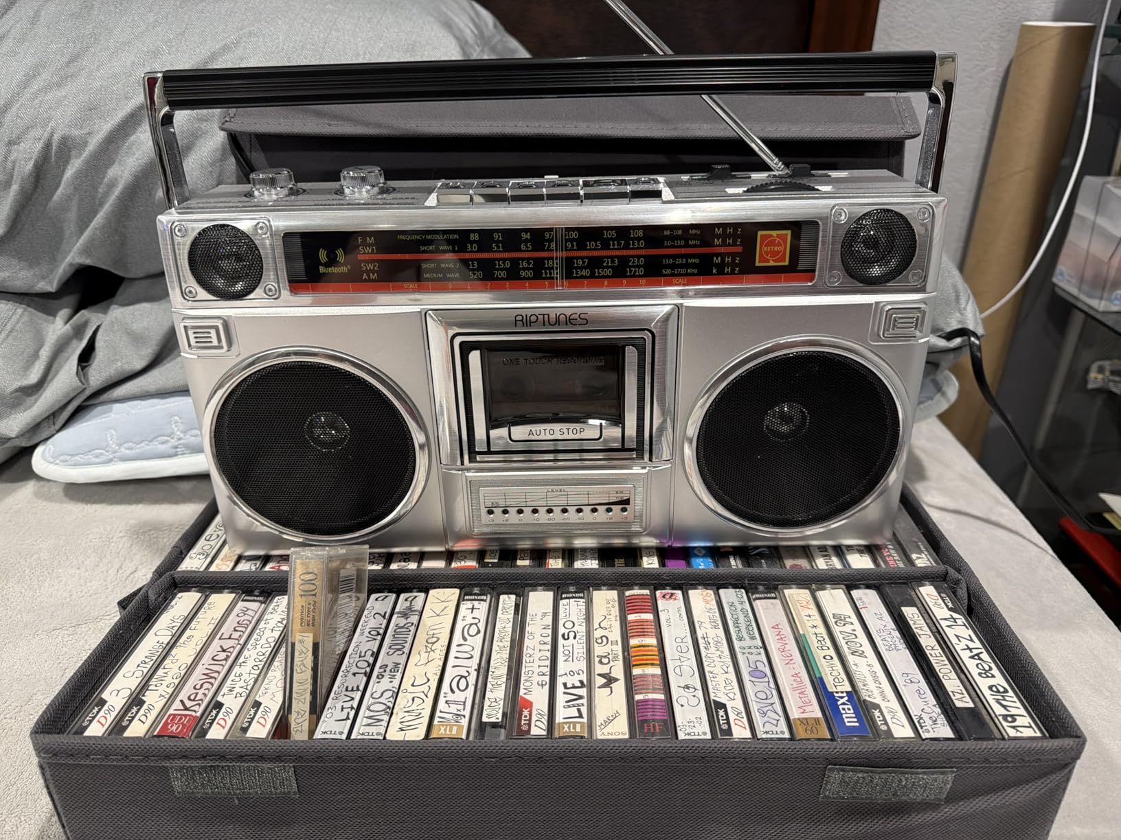 Riptunes Boombox Radio Cassette Player Recorder, AM/FM -SW1/SW2 Radio, Wireless Streaming, USB/Micro SD Slots, Aux in, Headphone Jack, Classic 80s Style Retro customer photo 1