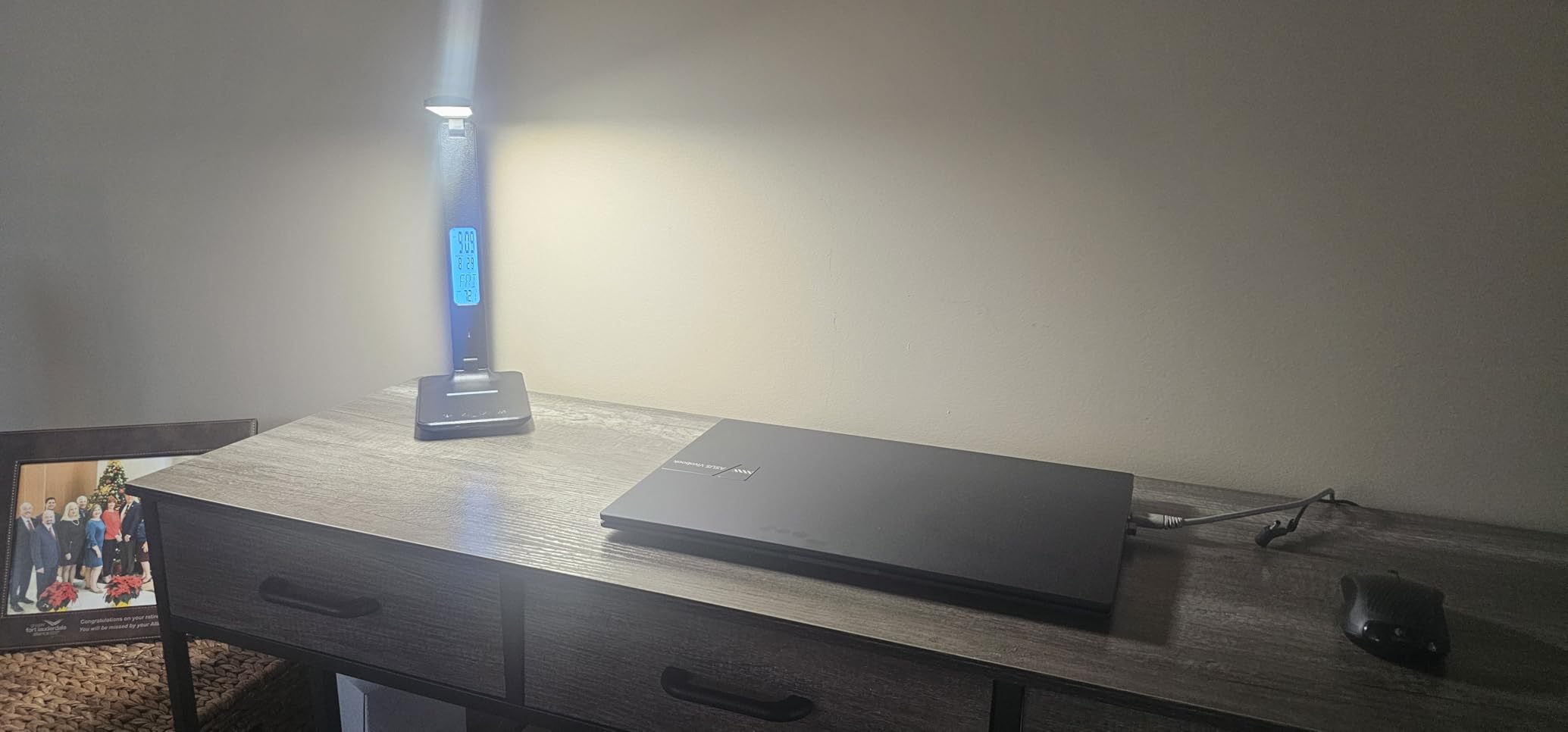 LED Desk Lamp with Wireless Charger, Suitable for Home, Office Dimmable, with USB Charging Port, Built-in Clock, Calendar, Thermometer and Automatic Timing Reading Desk Lamp. customer photo 2