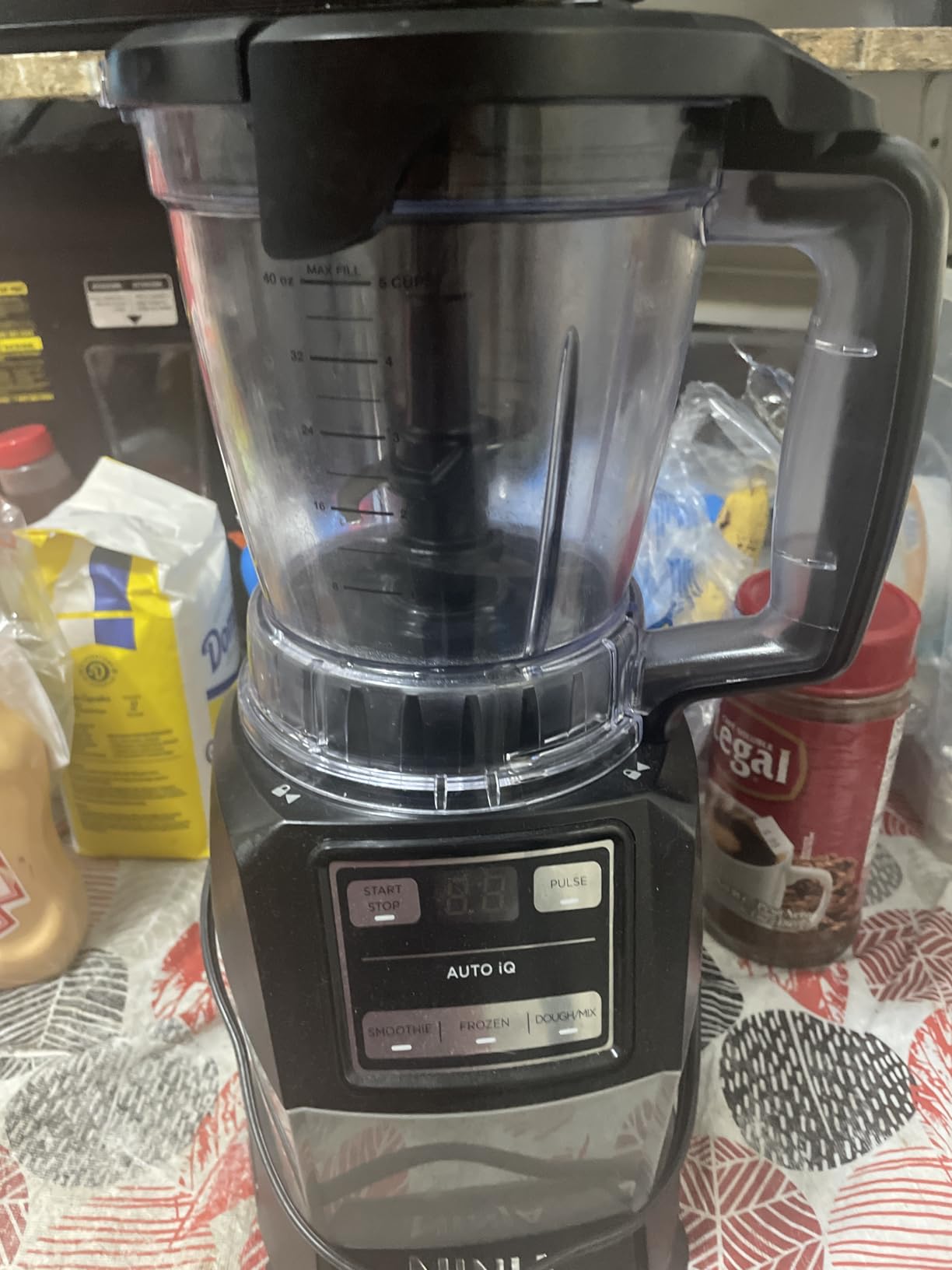 Ninja Blender, Compact Kitchen System, 1200W, 3 Functions for Smoothies, Dough & Frozen Drinks with Auto-IQ, 72-oz. Blender Pitcher, 40-oz. Processor Bowl & 18-oz. Single-Serve Cup, Grey, AMZ493BRN customer photo 1