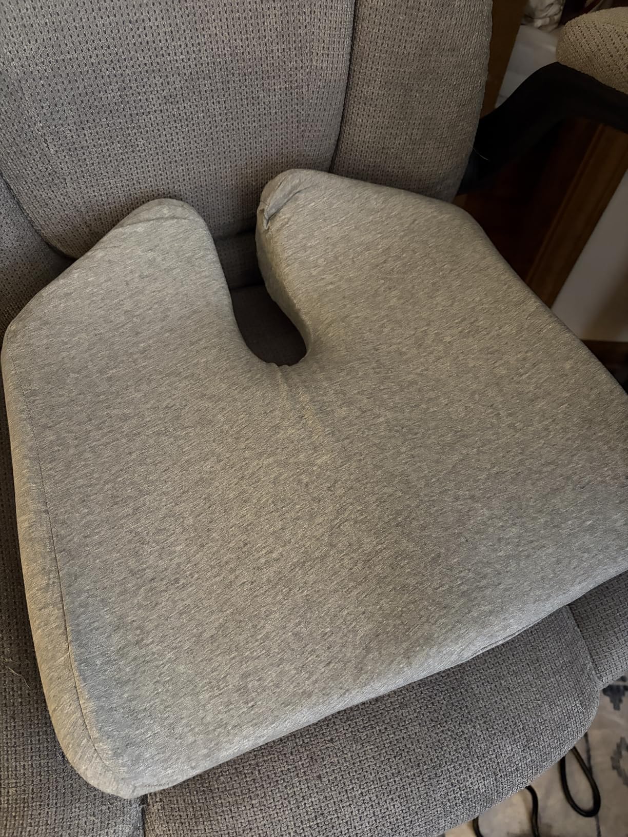 C CUSHION LAB Patented Pressure Relief Seat Cushion for Long Sitting Hours on Office/Home Chair, Car, Wheelchair - Extra-Dense Memory Foam for Hip, Tailbone, Coccyx, Sciatica - Light Grey customer photo 2