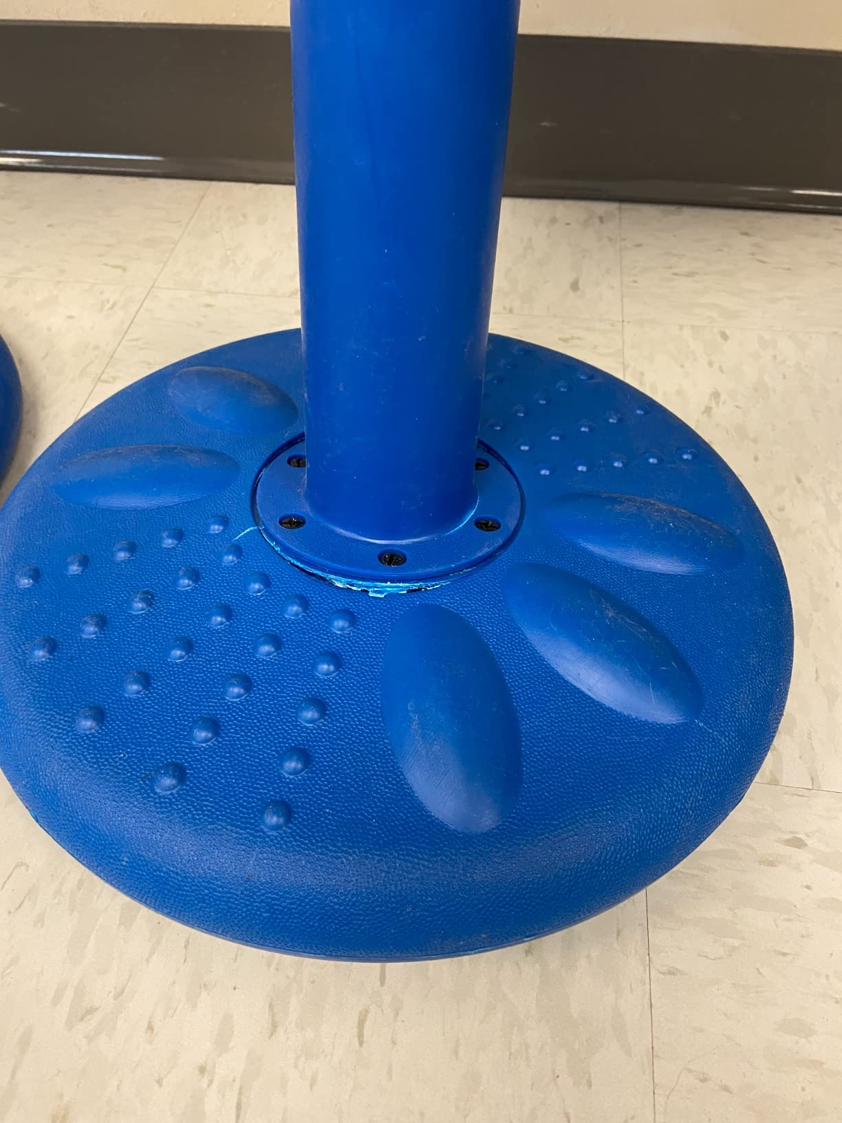 Studico ActiveChairs Adjustable Wobble Stool, Flexible Classroom Seating, Improves Focus, Posture & Helps ADHD/ADD, Adjusts from 16.65