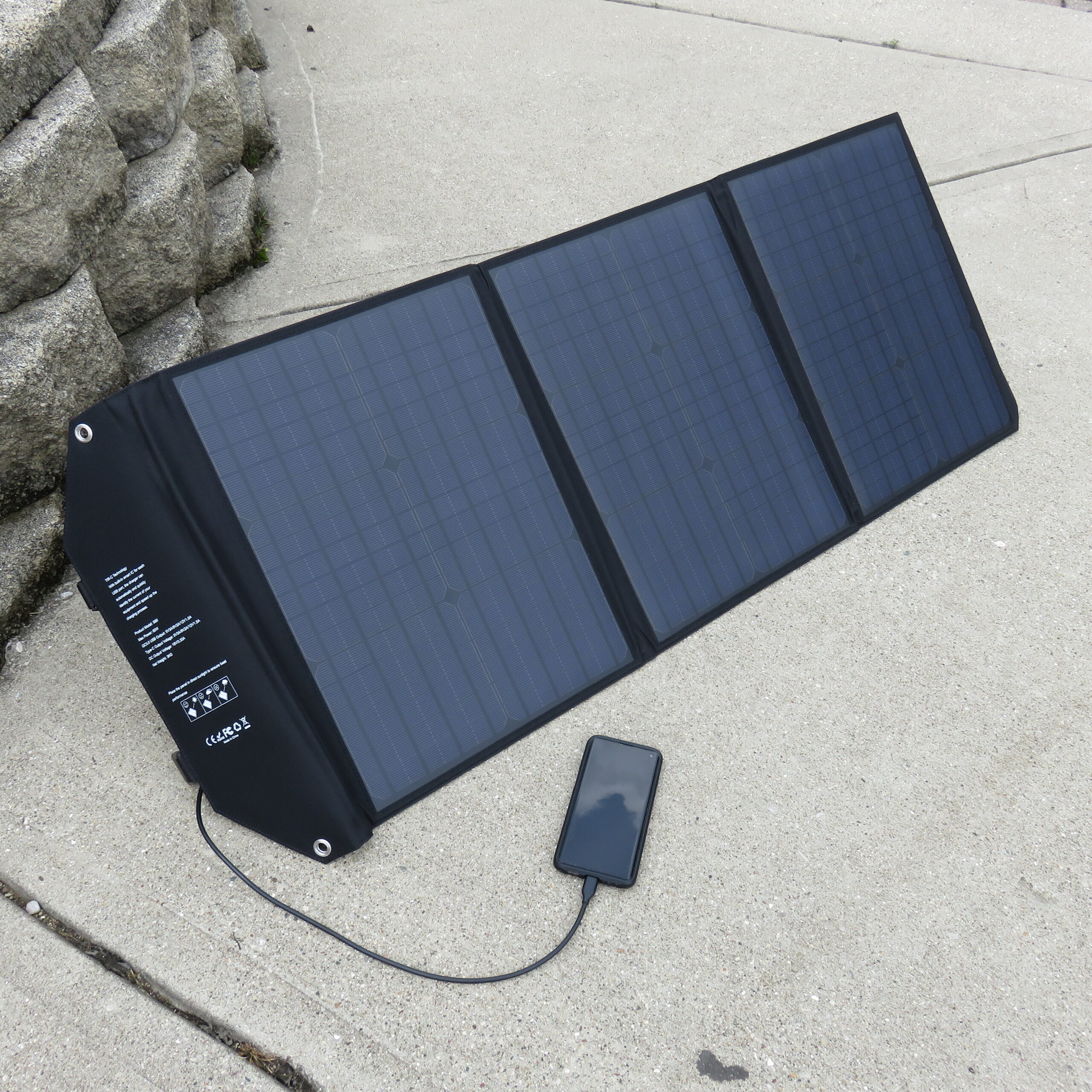 60W Portable Solar Panels, Foldable Solar Panel Charger for Portable Power Station(Under 500W), with Adjustable Kickstands, DC 18V Output, USB 3.0 and Type-C Ports customer photo 2