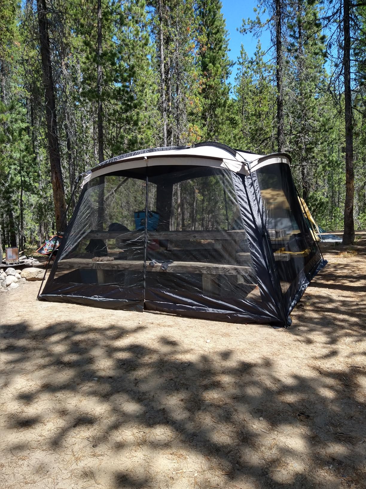 GREGIN Screen House Room 11x11 Ft Mesh Net Tent Canopy Shelter Gazebo, Easy Setup & Waterproof & Sunshade, Suitable for Camping Trip, Backyard, Beach, Picnic customer photo 1