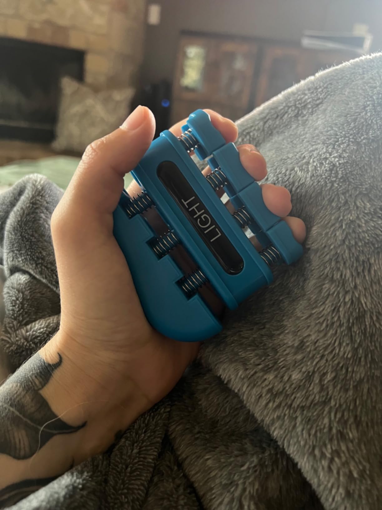 Finger Strengthener - Finger Exerciser for Forearm and Hand Strengthener - Hand Grip Workout Equipment for Musician, Rock Climbing and Therapy customer photo 1