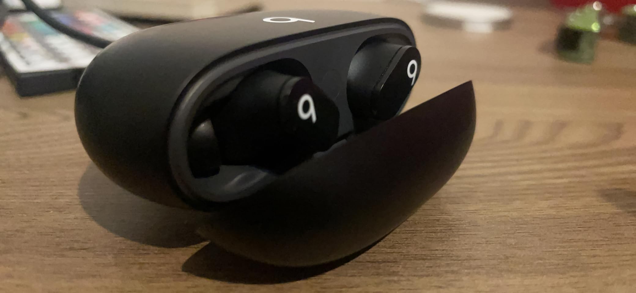 Beats Studio Buds - True Wireless Noise Cancelling Earbuds, Built-in Microphone, IPX4 Rating, Compatible with Apple & Android customer photo 2
