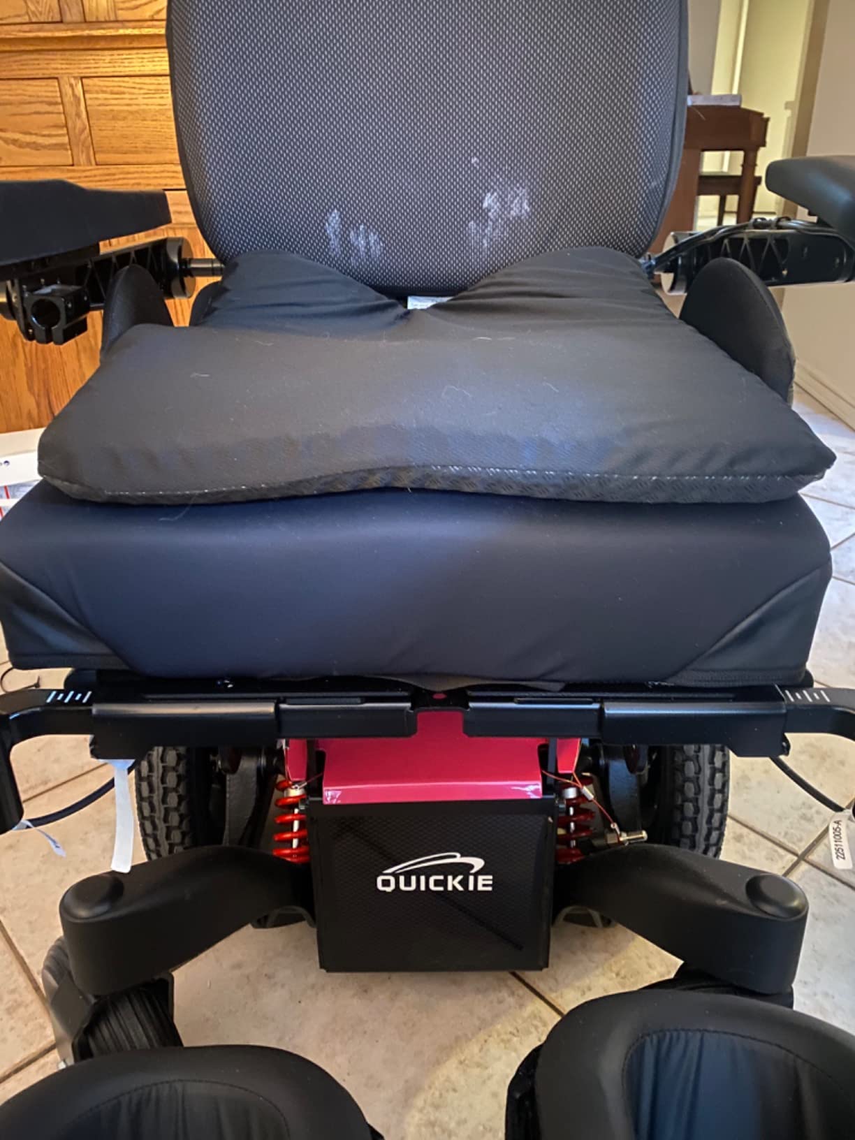 Gel Seat Cushion, Cooling Thick Big Breathable Honeycomb Design Absorbs Pressure Points Seat Cushion with Non-Slip Cover for Office Chair Home Cars Wheelchair customer photo 2