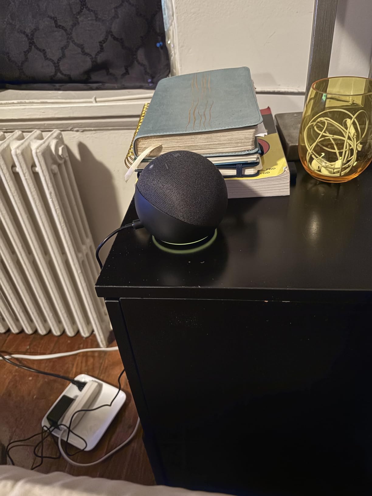 Amazon Echo Dot (newest model) - Vibrant sounding speaker, Designed for Alexa+, Great for bedrooms, dining rooms and offices, Glacier White customer photo 2